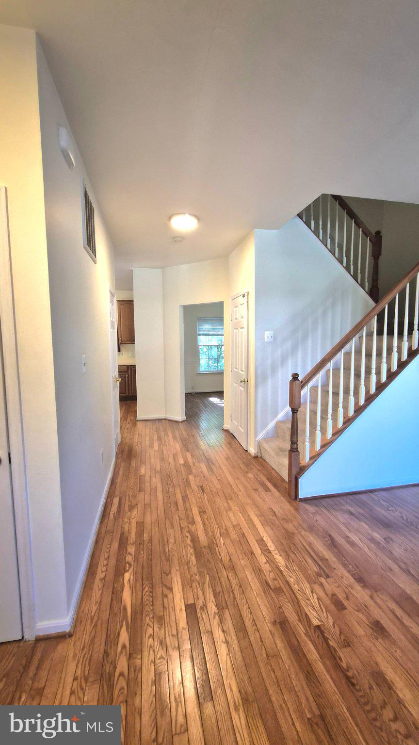 16 CANDLERIDGE COURT