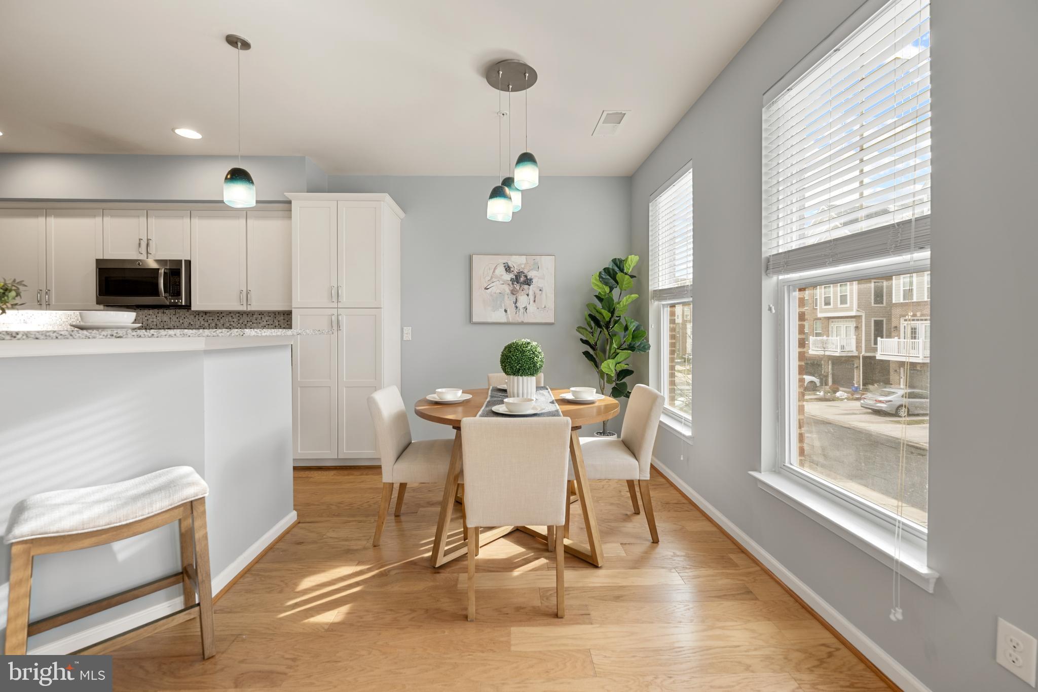 EAST GATE 3 CONDOMINIUM - Residential