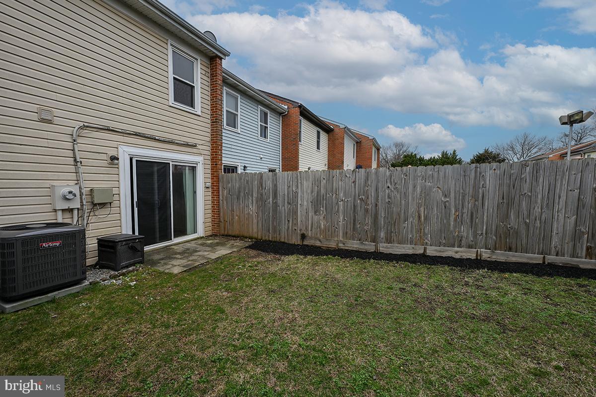 CRESTWOOD HAMLET - Residential