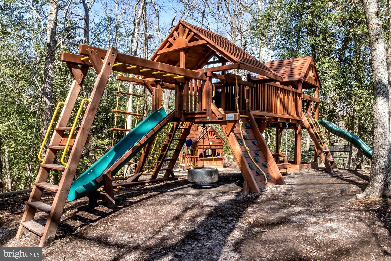 STEWARTS LANDING - Residential