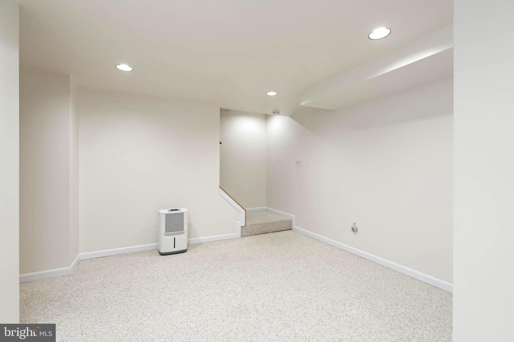 STEWARTS LANDING - Residential