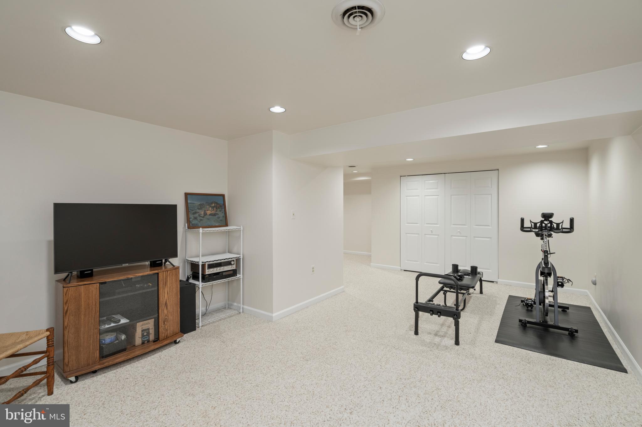 STEWARTS LANDING - Residential