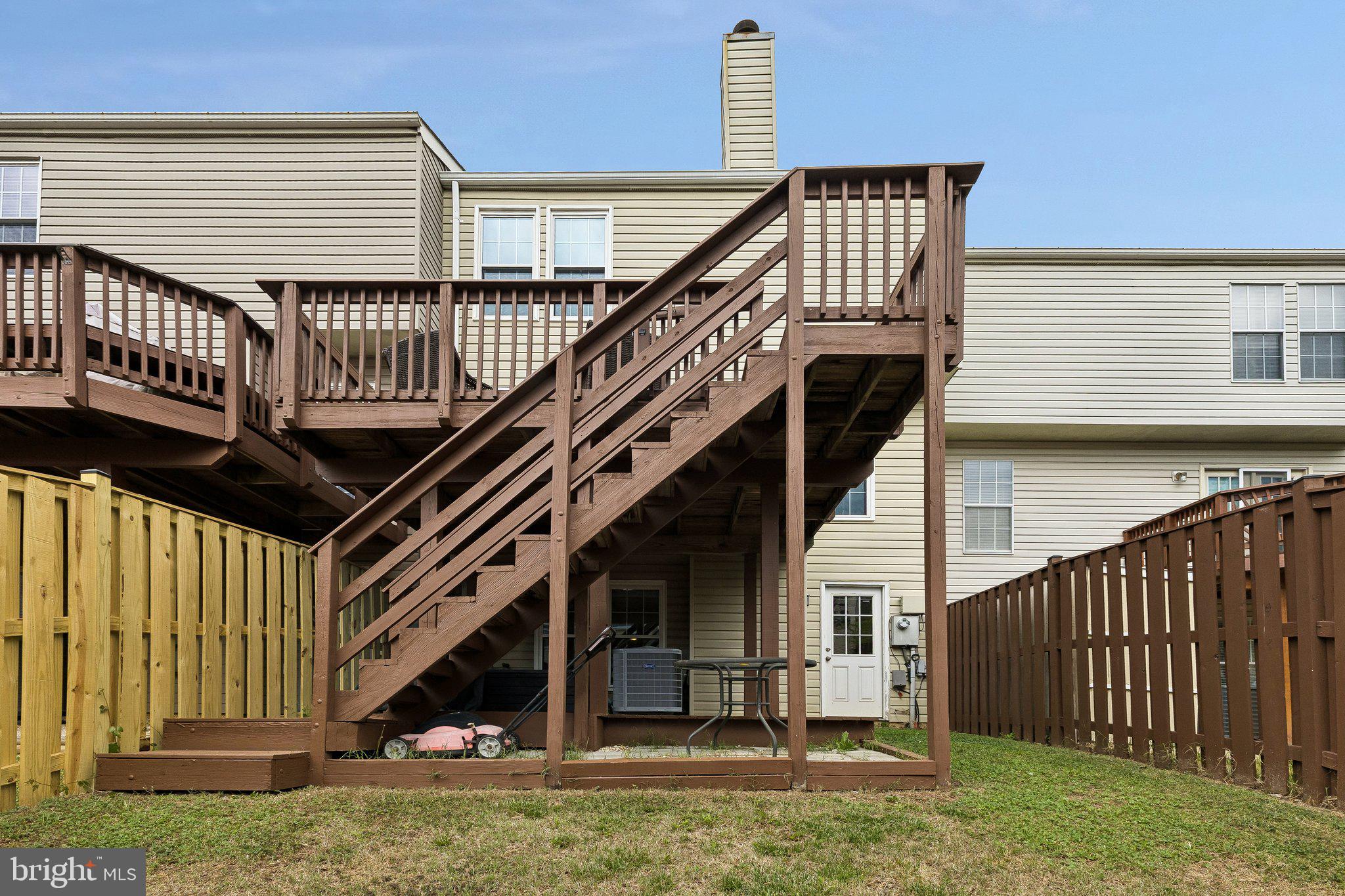 KINGSTOWNE - Residential