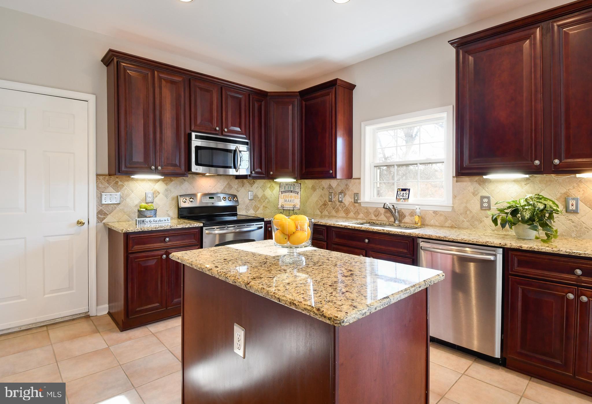 NORTH CLEARVIEW - Residential