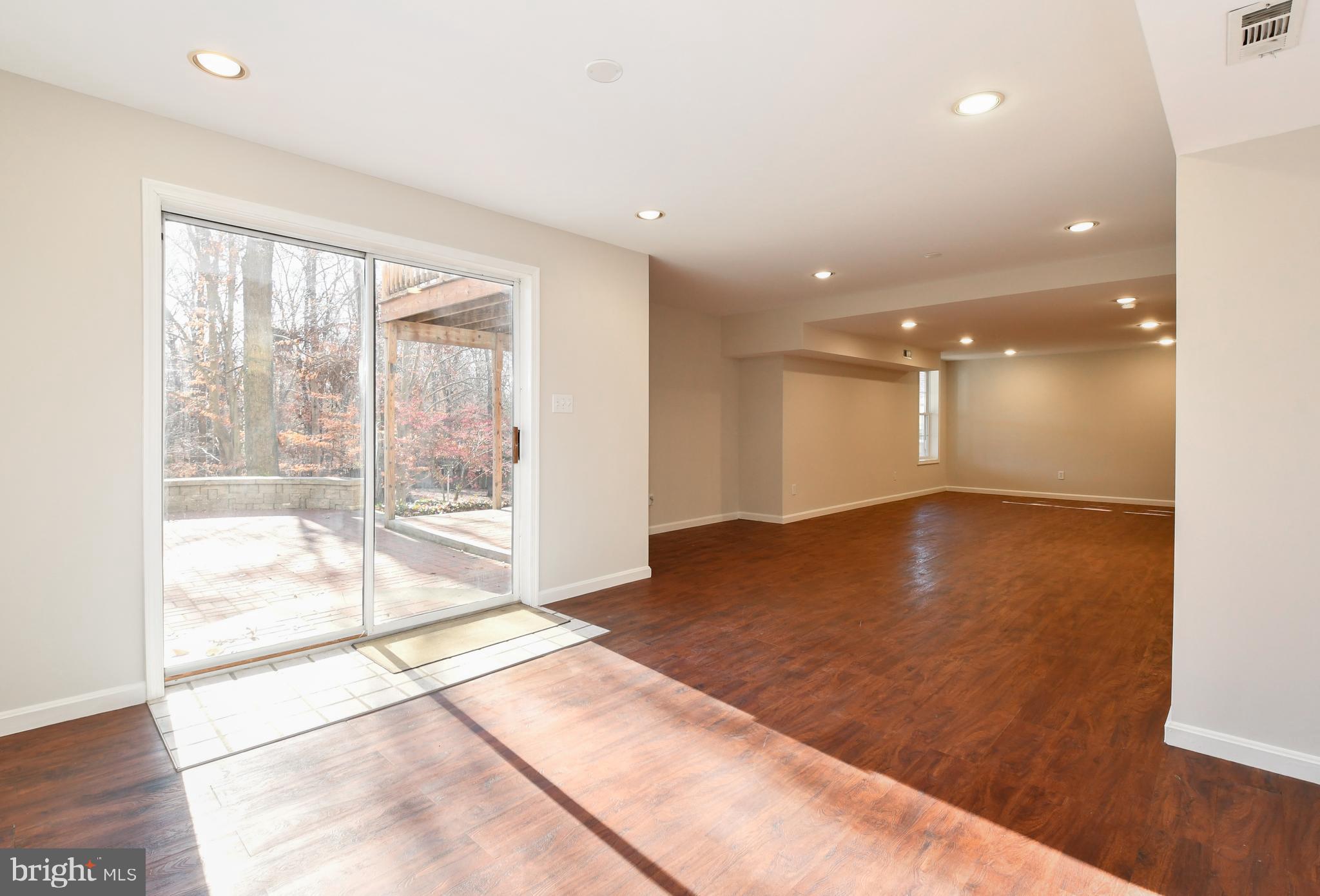 NORTH CLEARVIEW - Residential