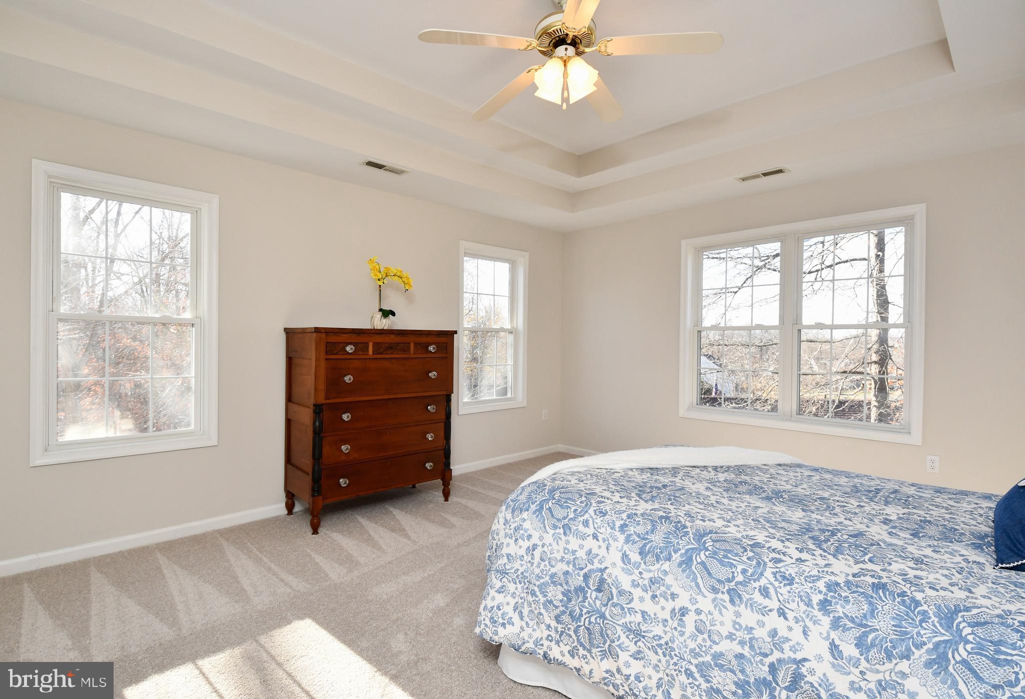 NORTH CLEARVIEW - Residential