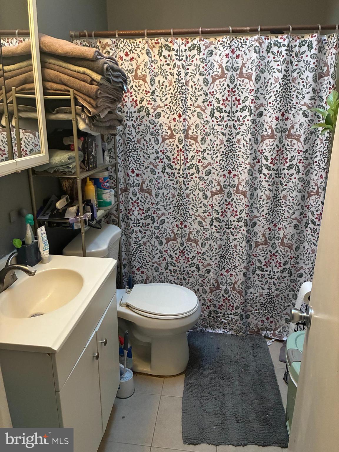 MAYFAIR (WEST) - Residential