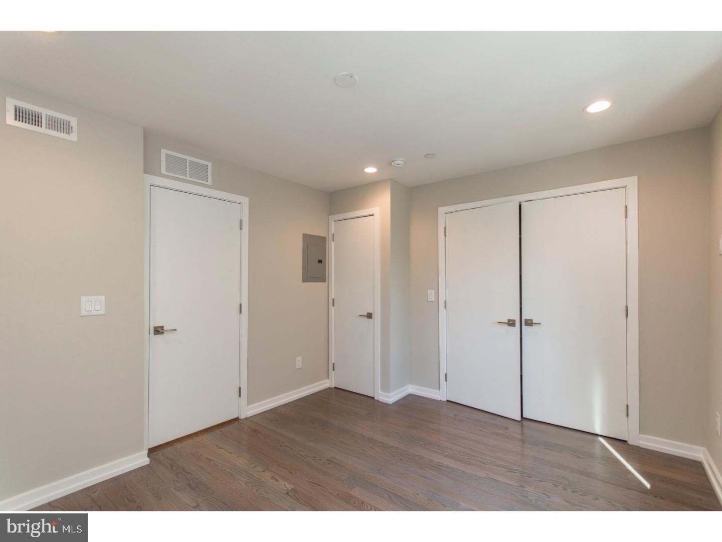 GRADUATE HOSPITAL - Residential Lease