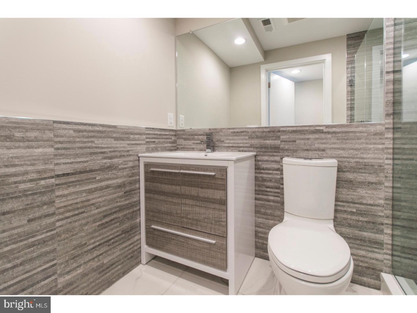 GRADUATE HOSPITAL - Residential Lease