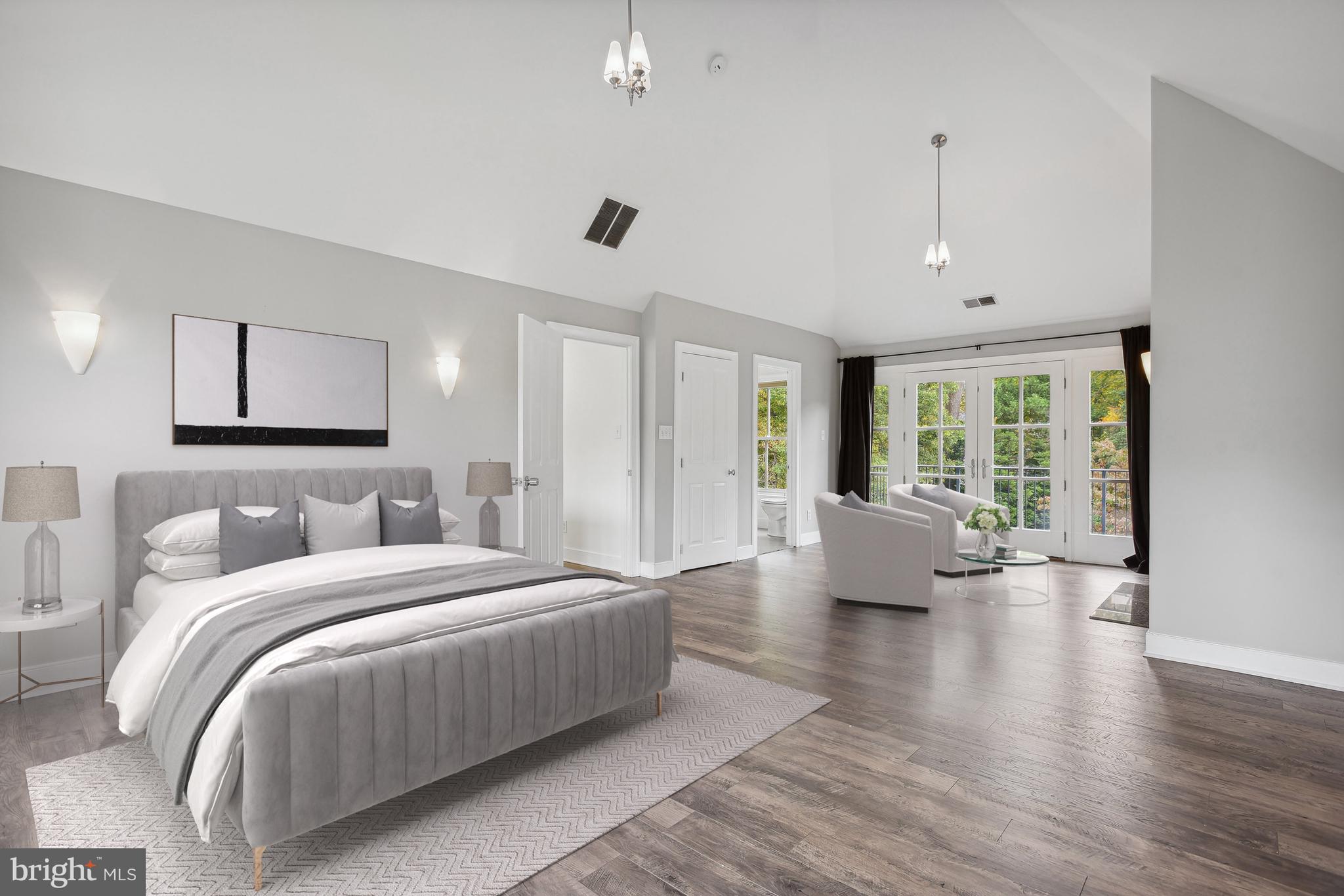 RIVERSCAPE - Residential Lease