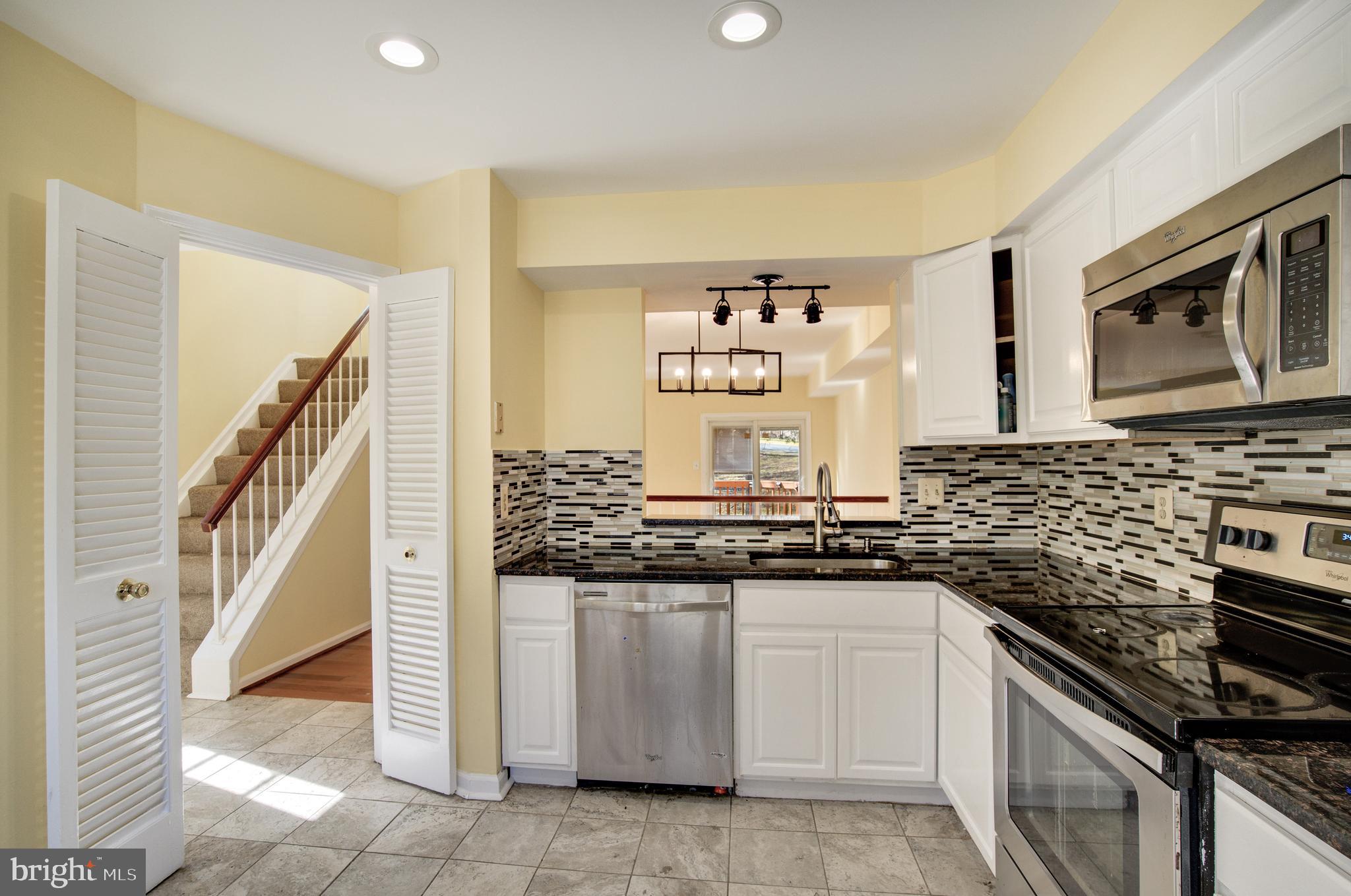 SPRINGFIELD OAKS - Residential Lease