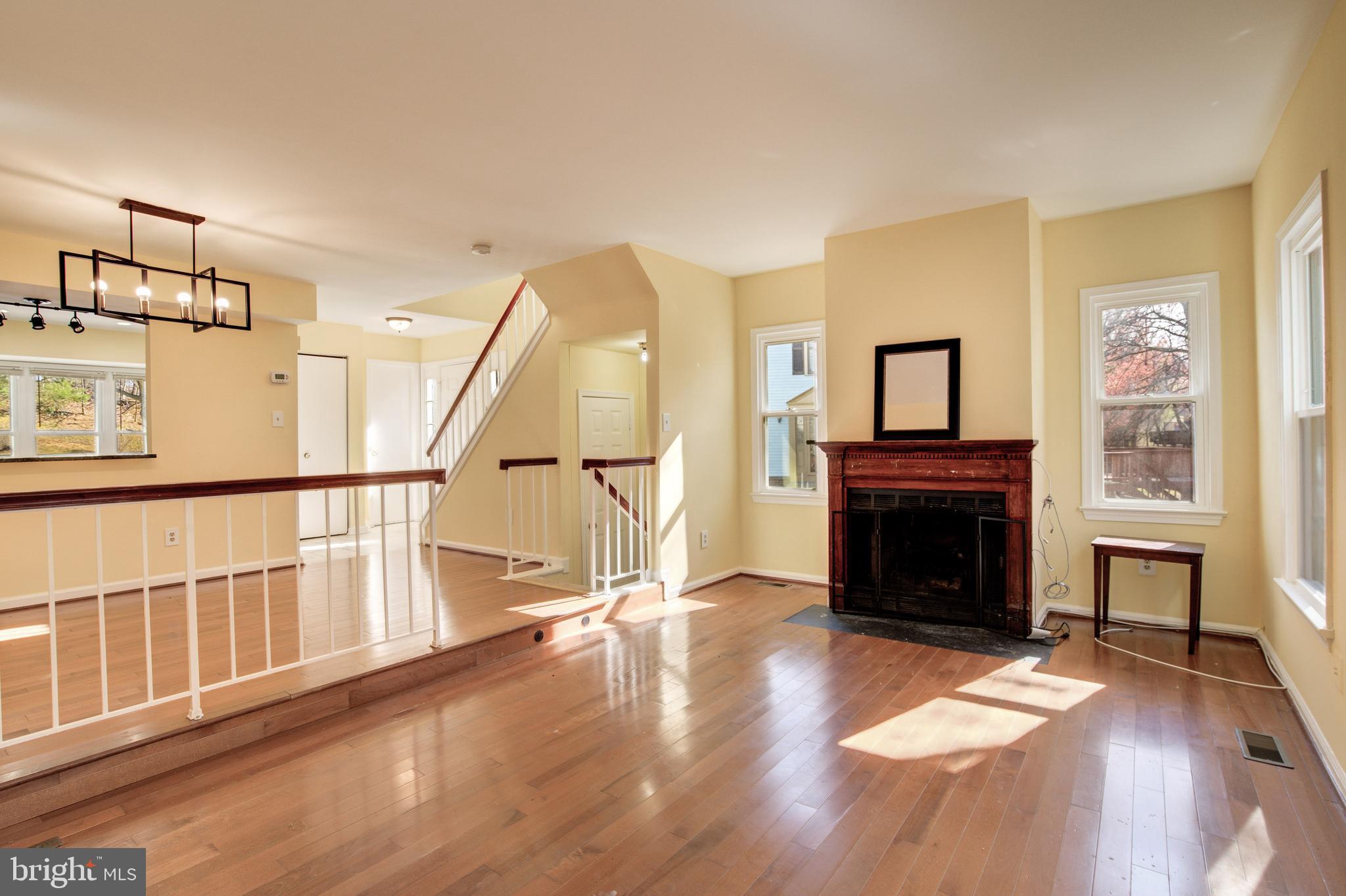 SPRINGFIELD OAKS - Residential Lease