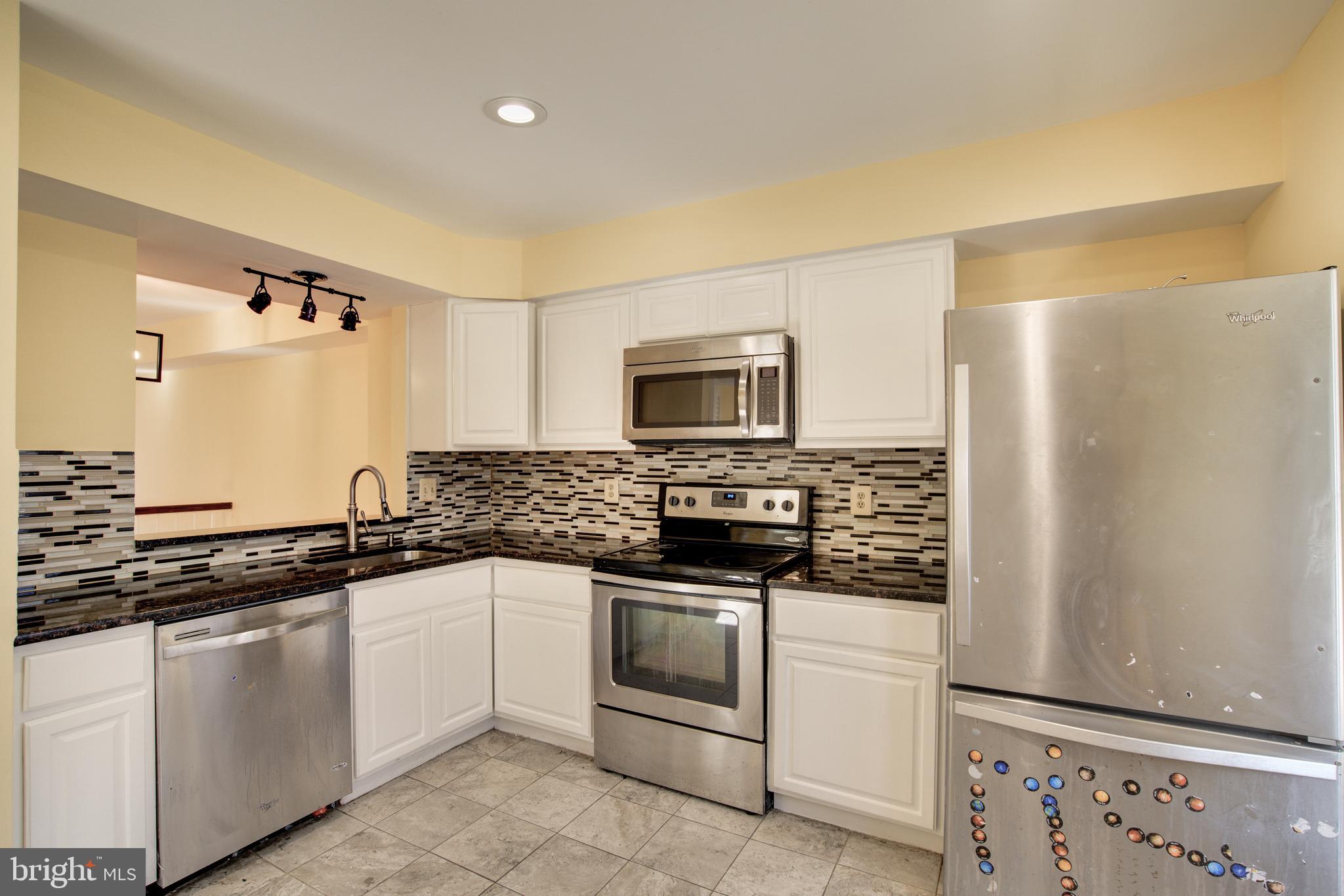 SPRINGFIELD OAKS - Residential Lease