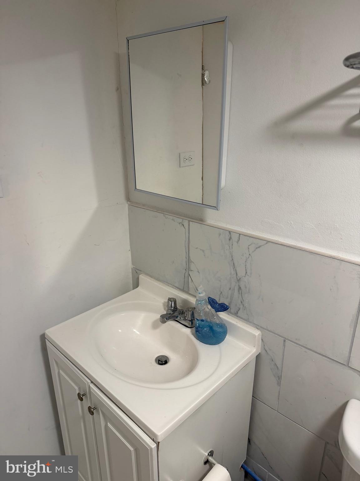 MAYFAIR (EAST) - Residential