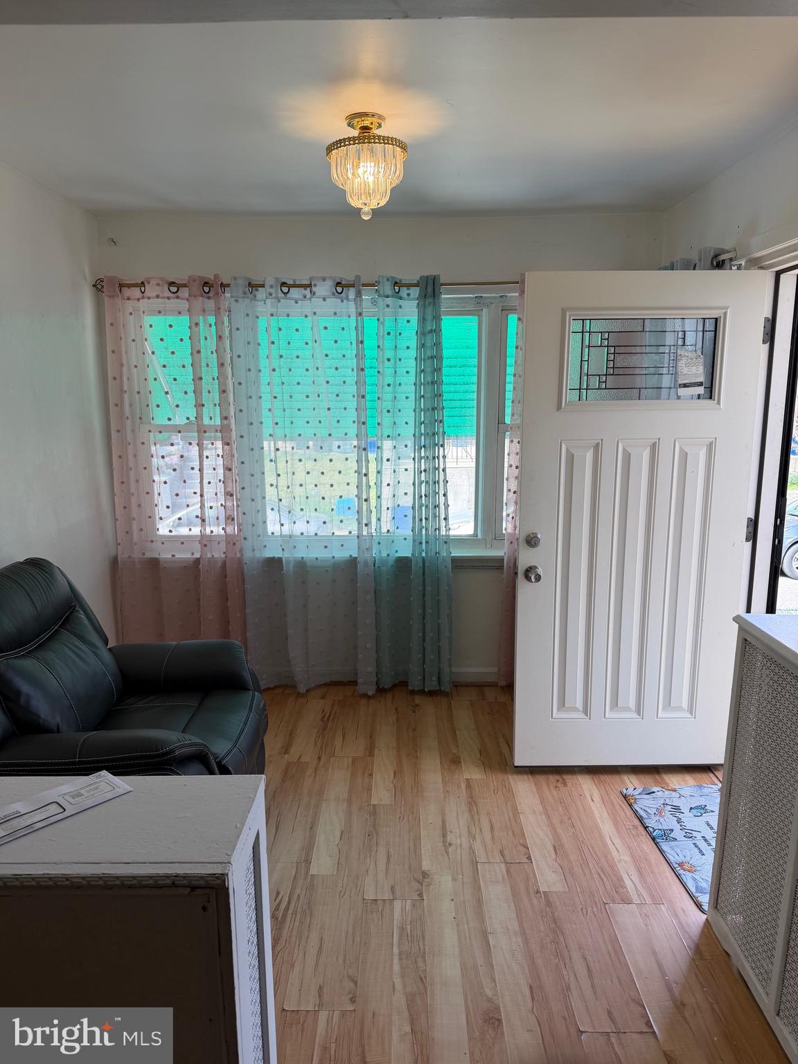 MAYFAIR (EAST) - Residential