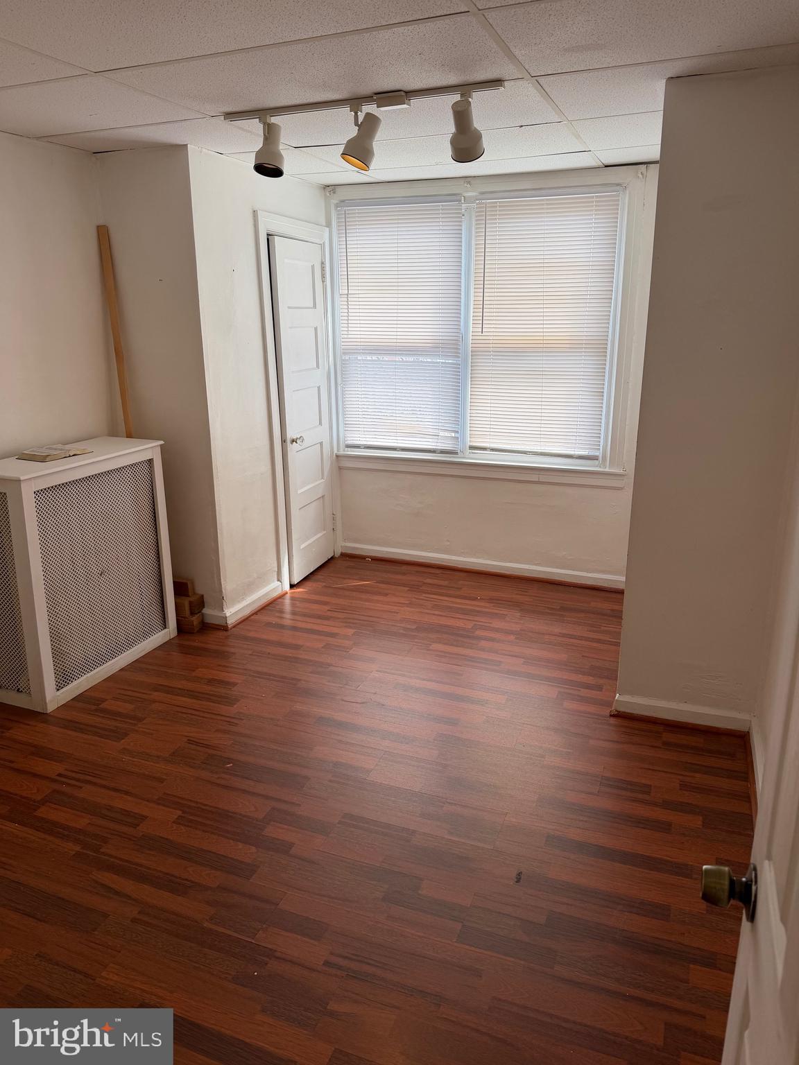 MAYFAIR (EAST) - Residential