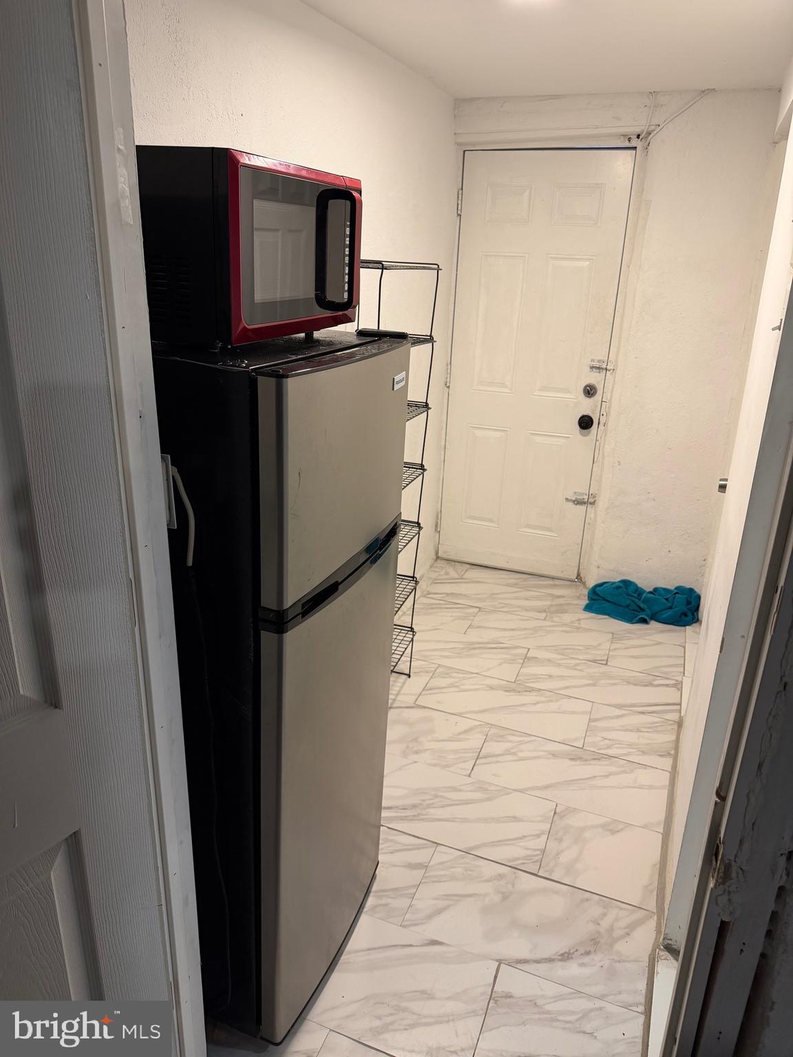 MAYFAIR (EAST) - Residential