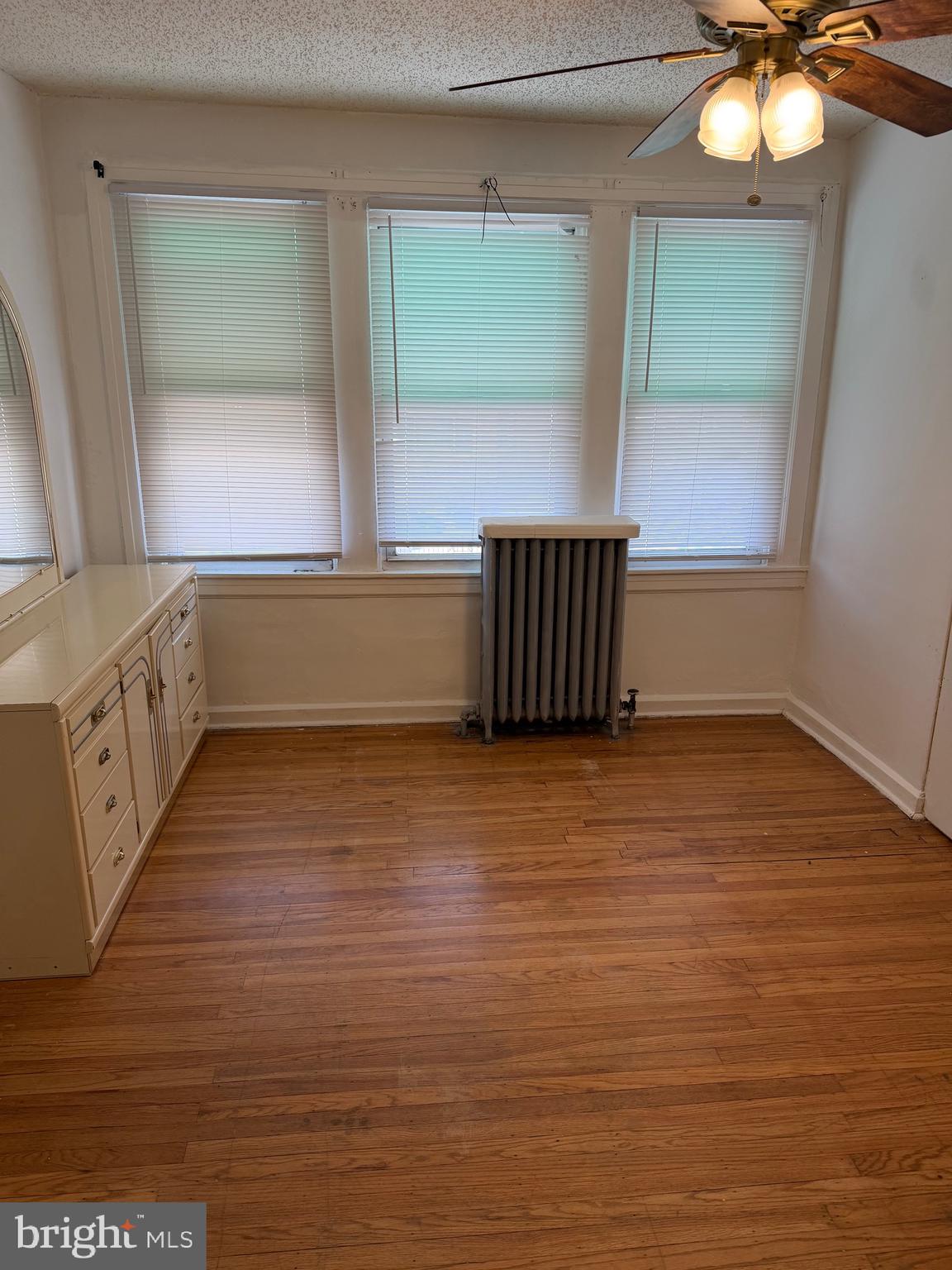 MAYFAIR (EAST) - Residential