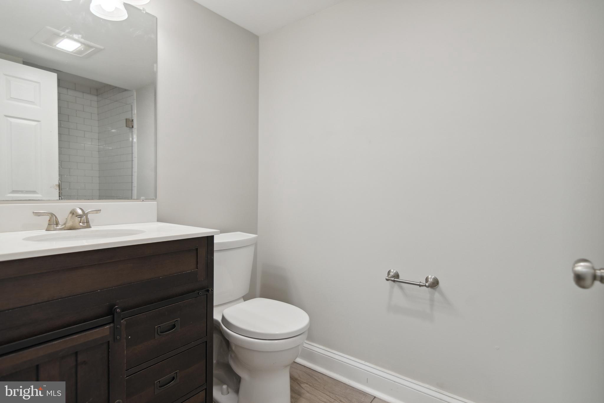 MAPLE RIDGE - Residential Lease