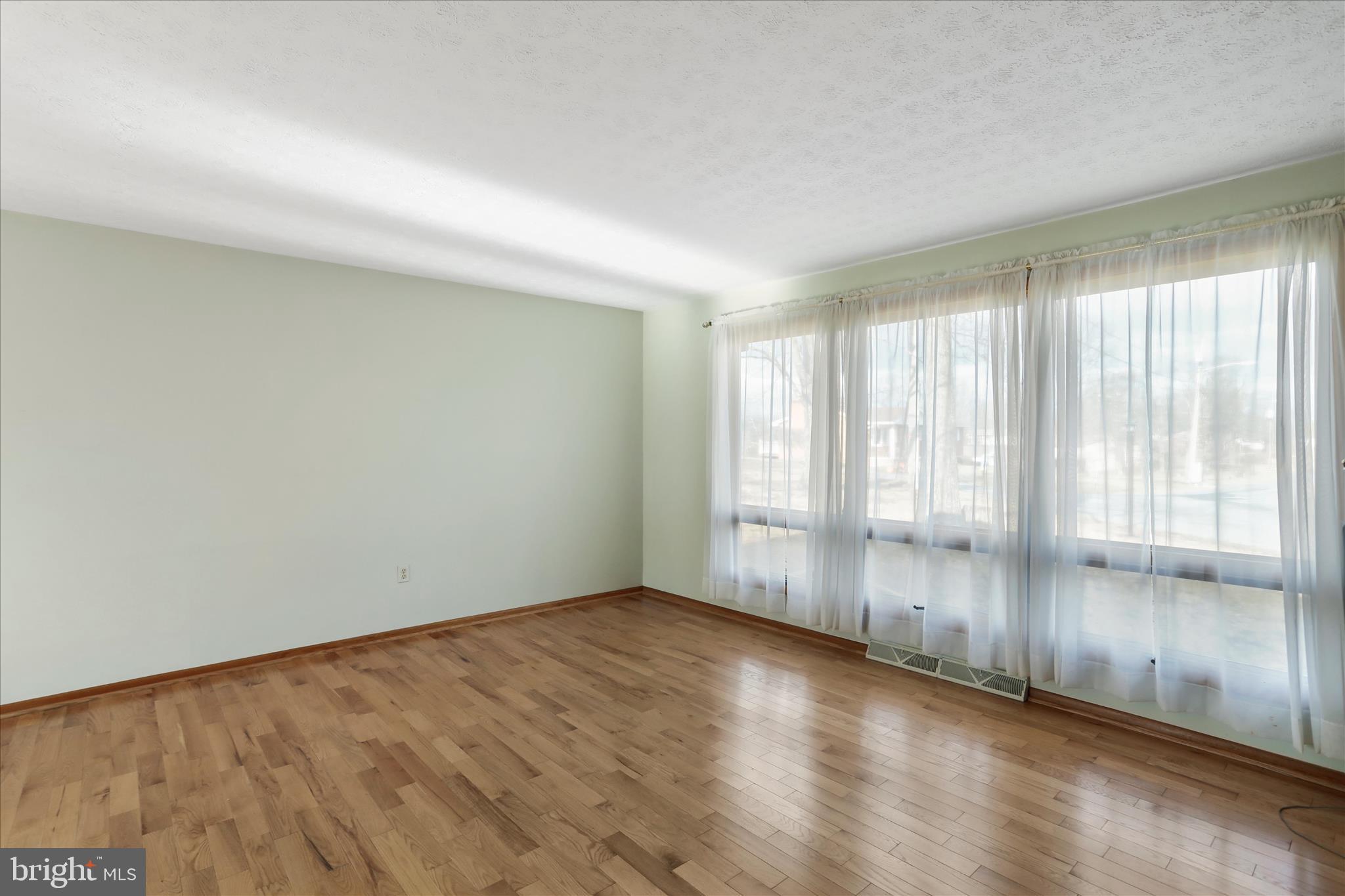 SUNRISE HEIGHTS - Residential