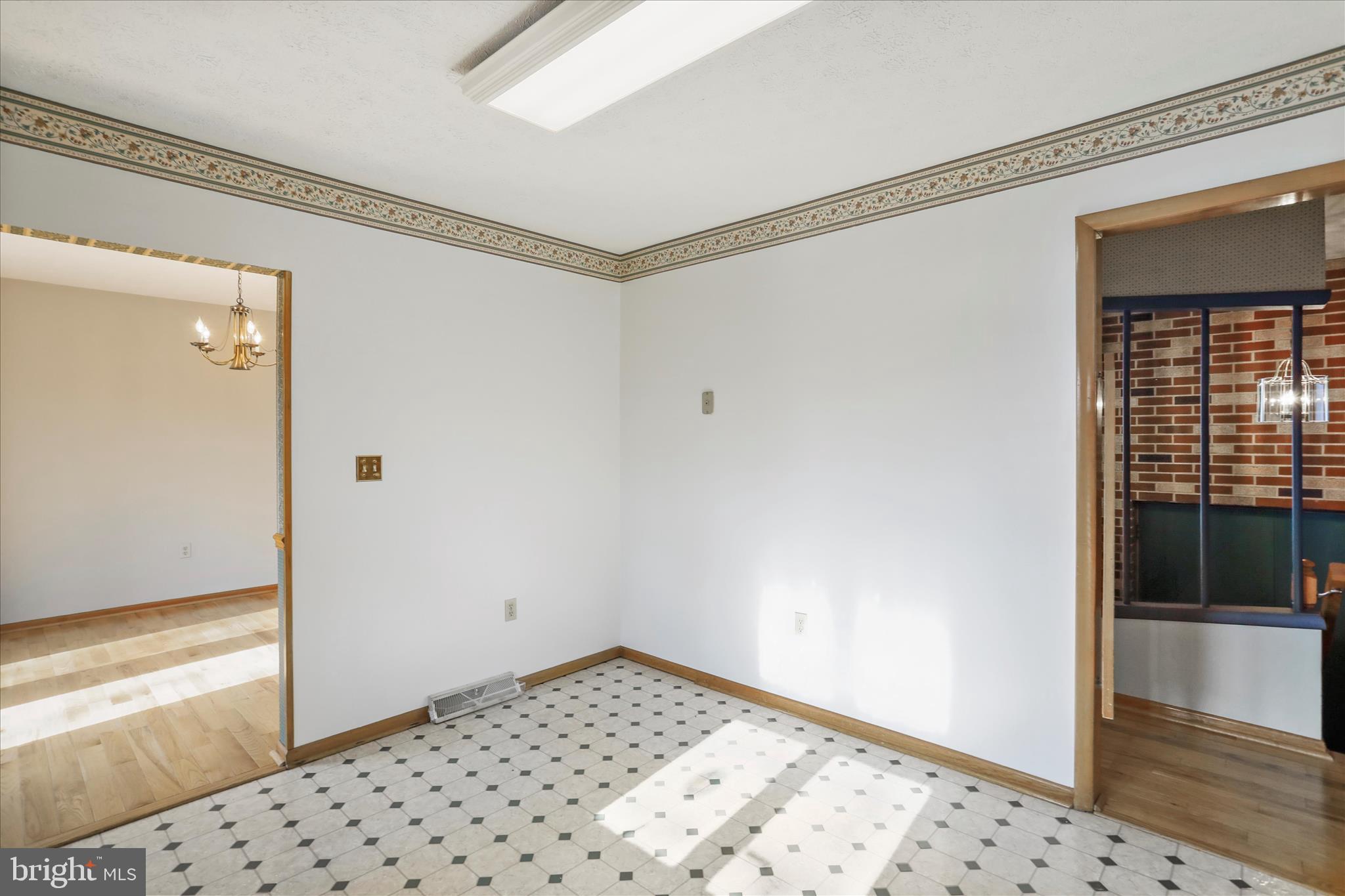 SUNRISE HEIGHTS - Residential