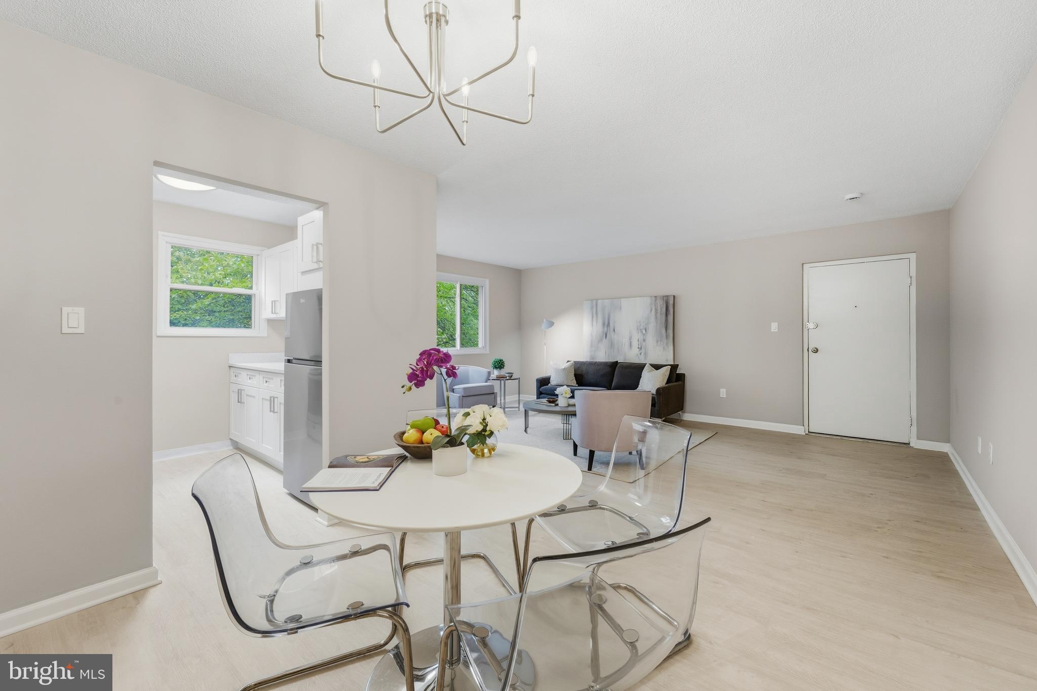 3829 HAMILTON STREET E-304