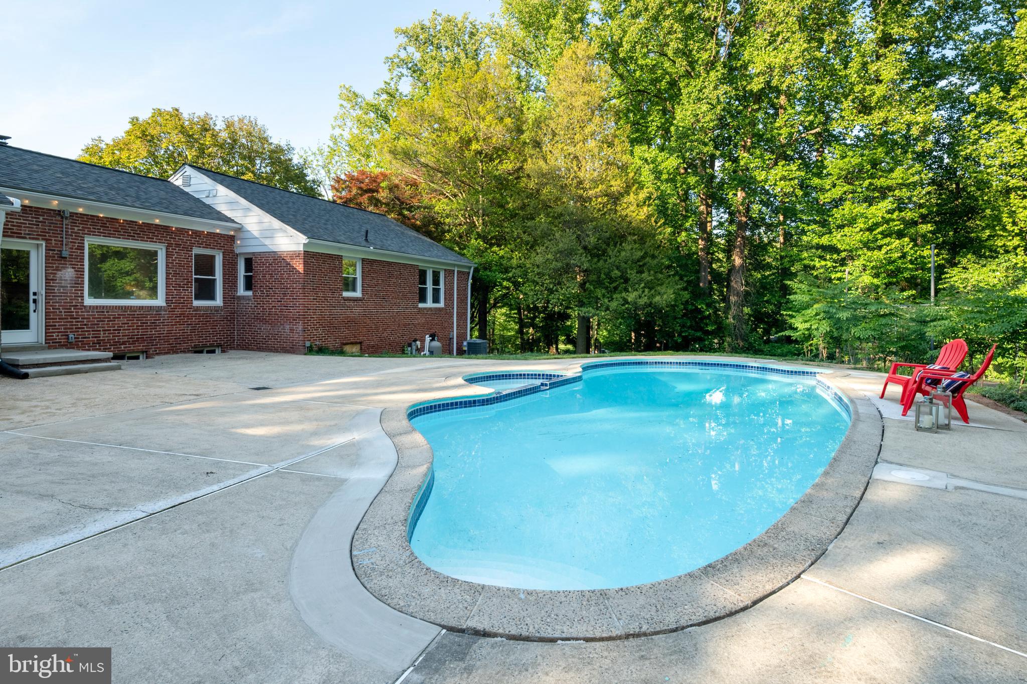 NORTH SPRINGBROOK - Residential