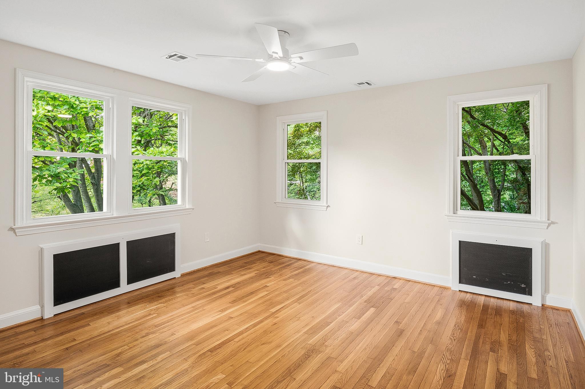 NORTH SPRINGBROOK - Residential