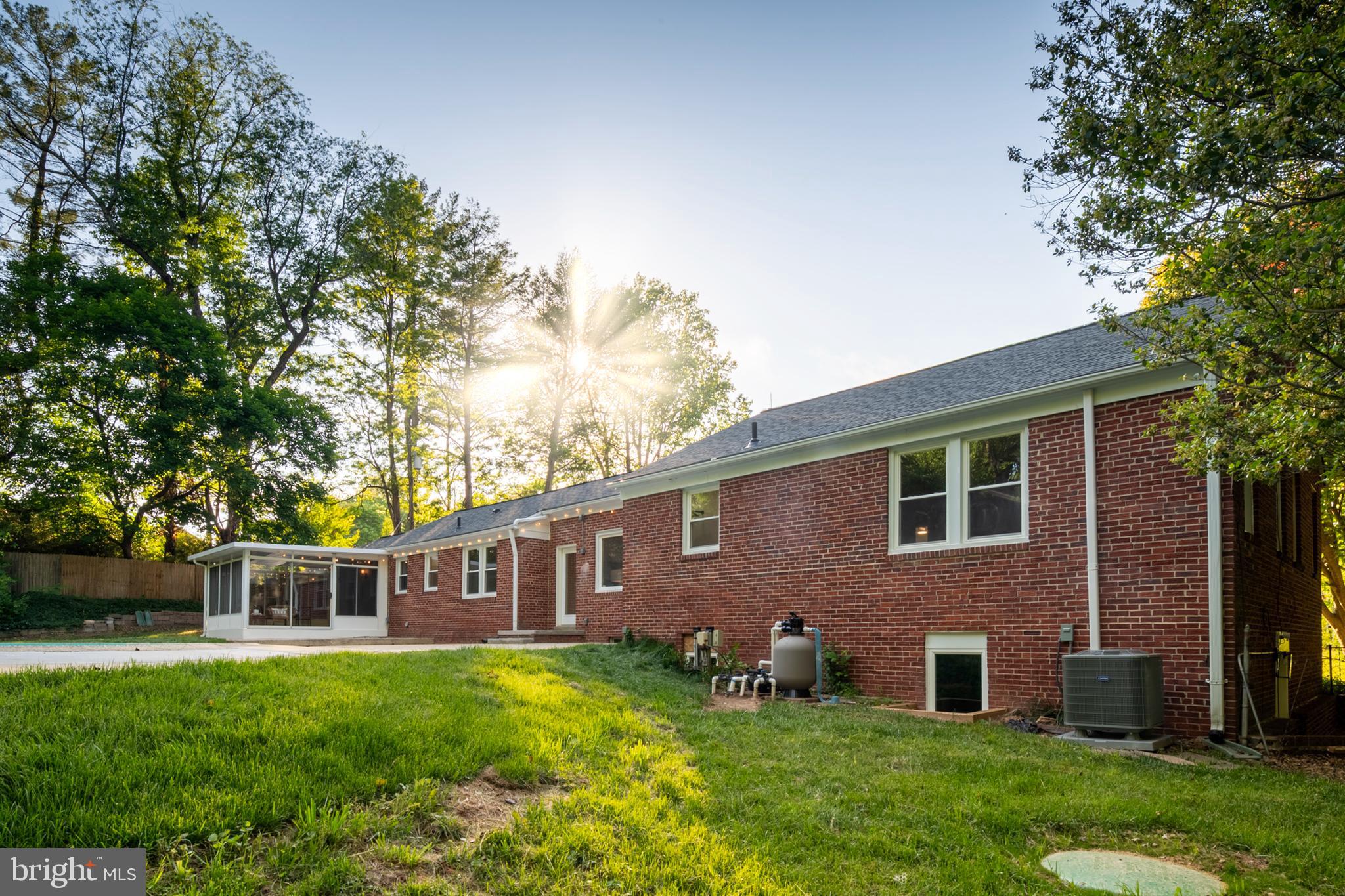 NORTH SPRINGBROOK - Residential