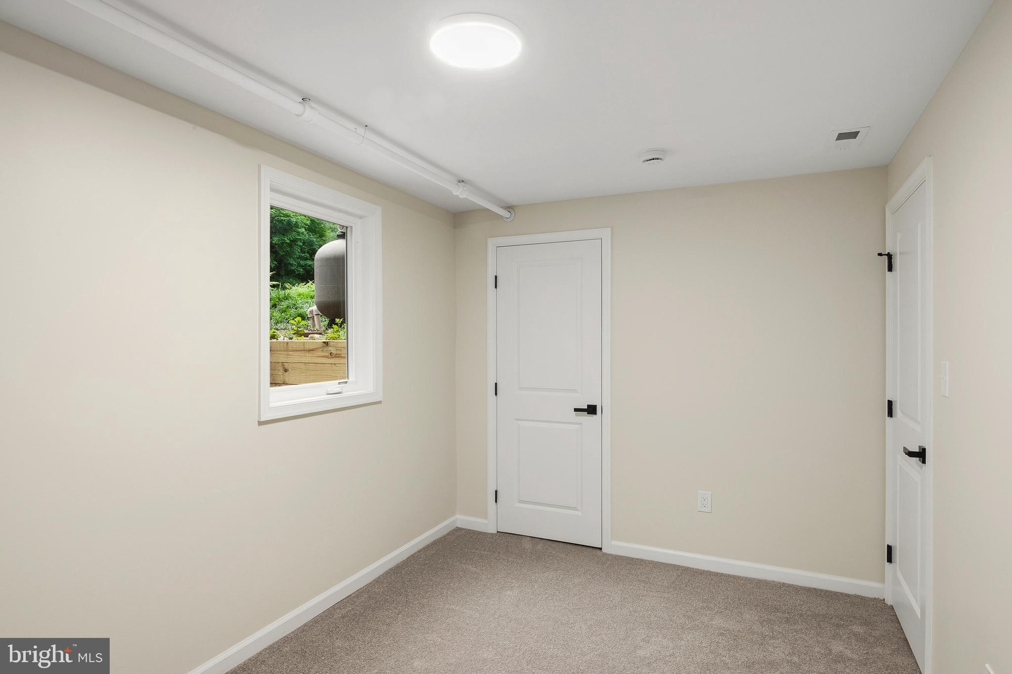 NORTH SPRINGBROOK - Residential
