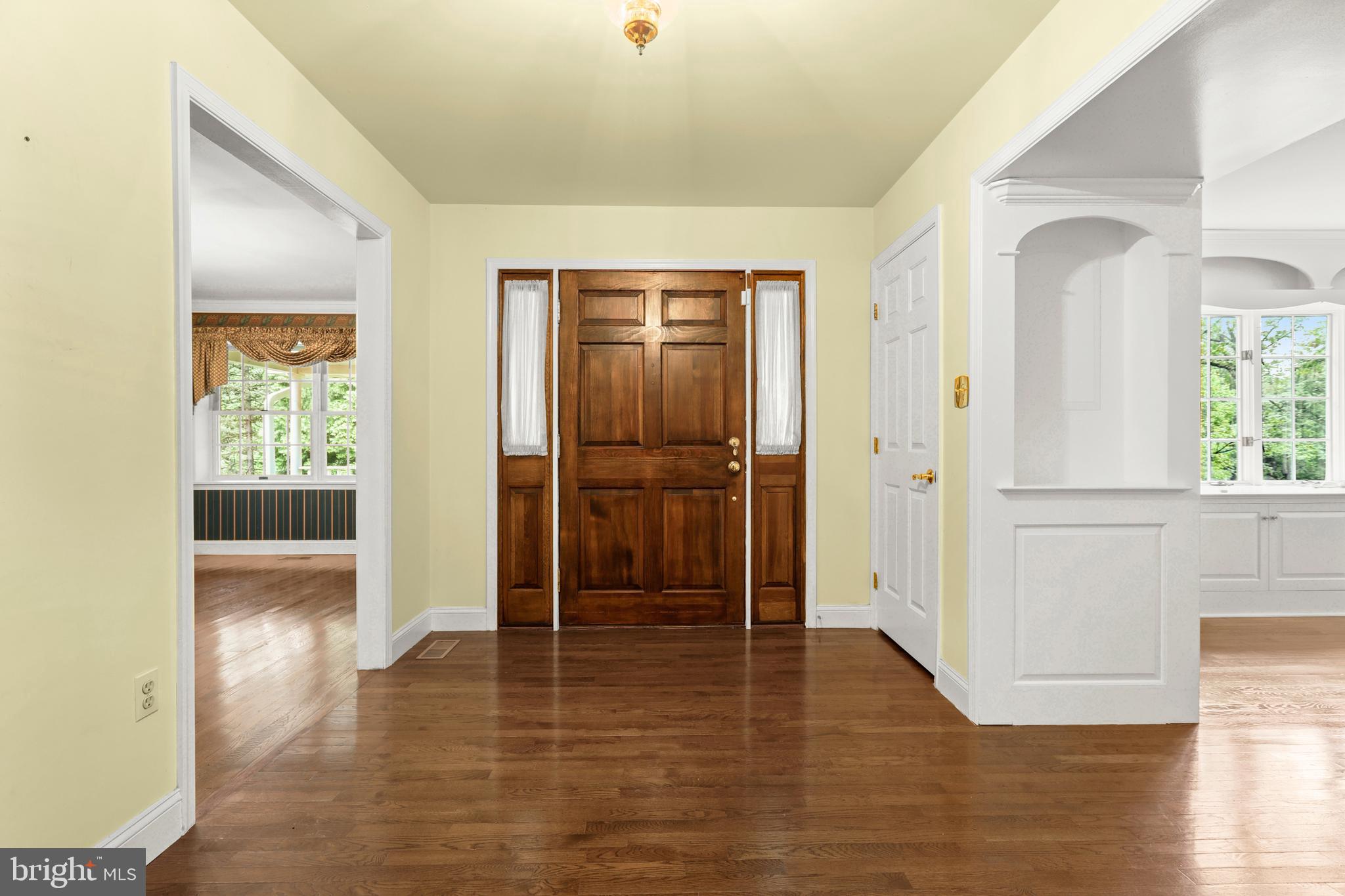 LONG GREEN MANOR - Residential