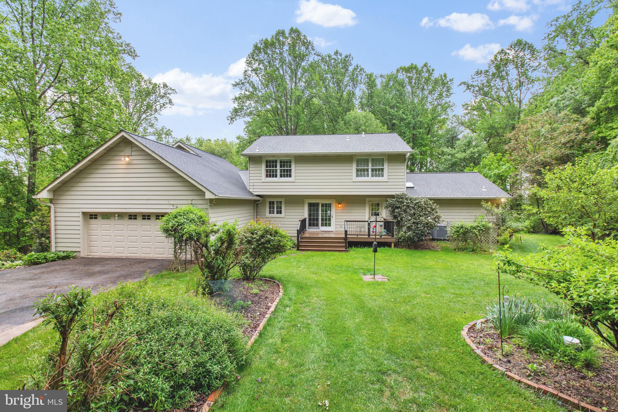 LONG GREEN MANOR - Residential
