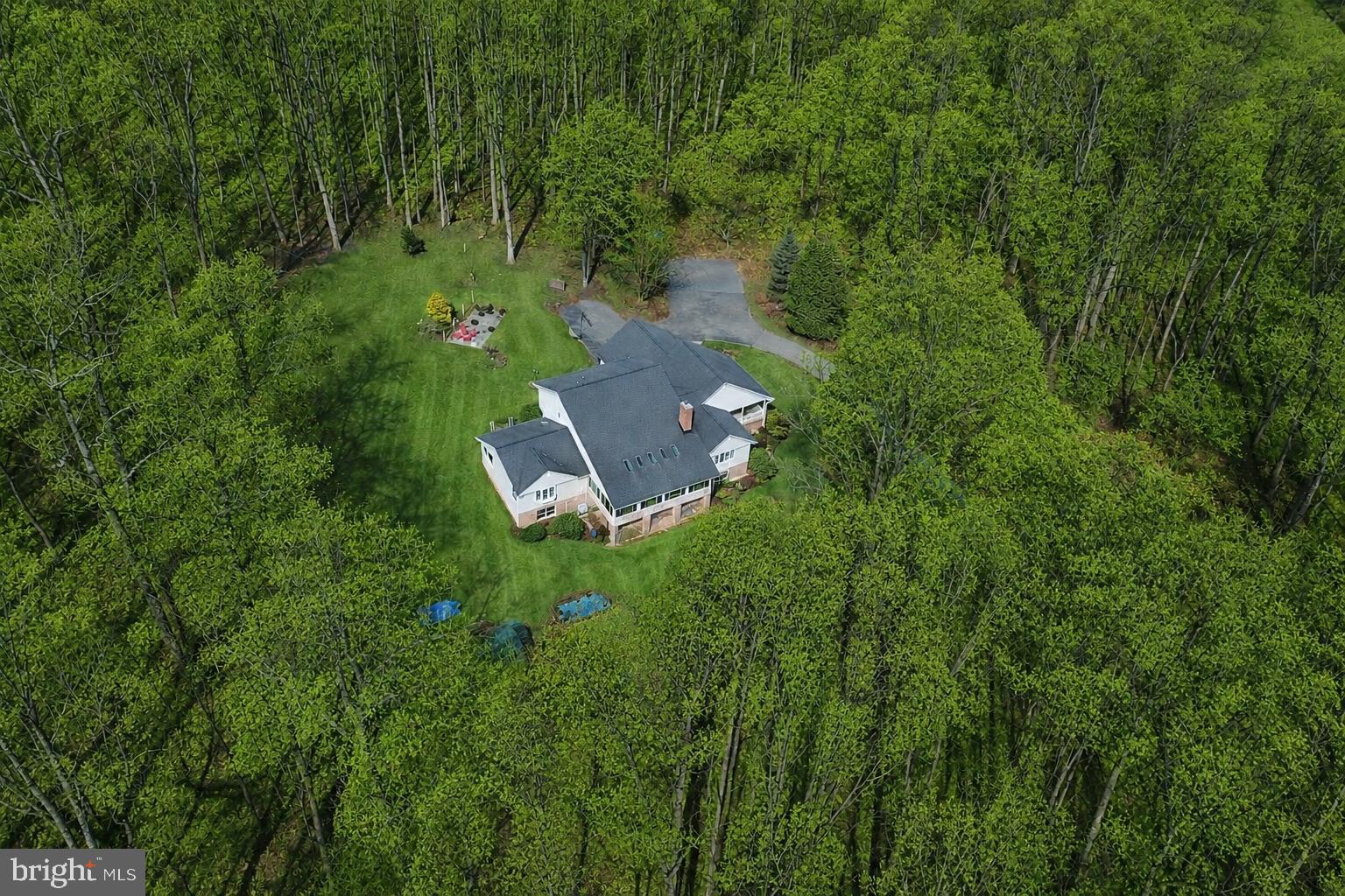 LONG GREEN MANOR - Residential