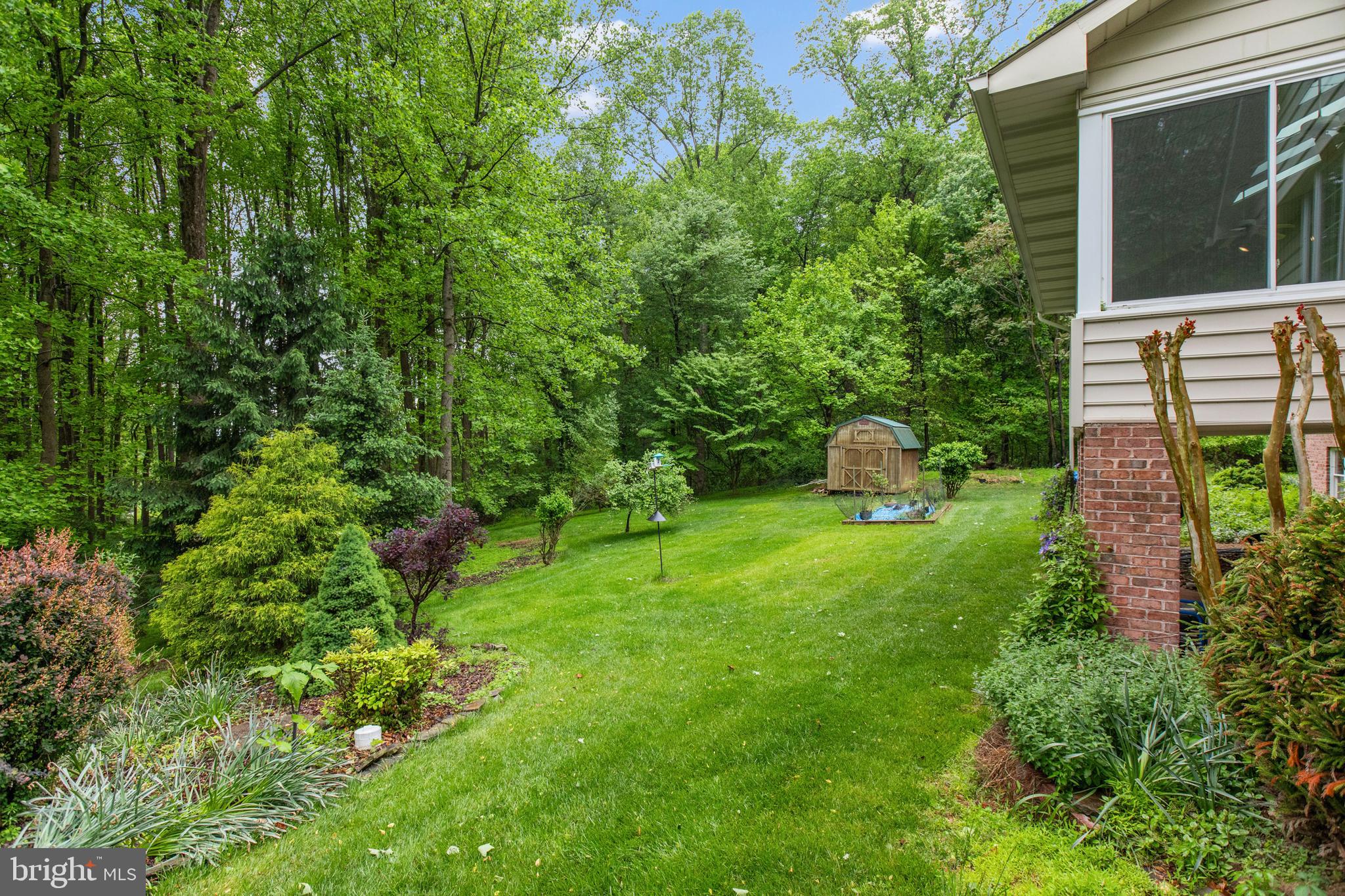 LONG GREEN MANOR - Residential