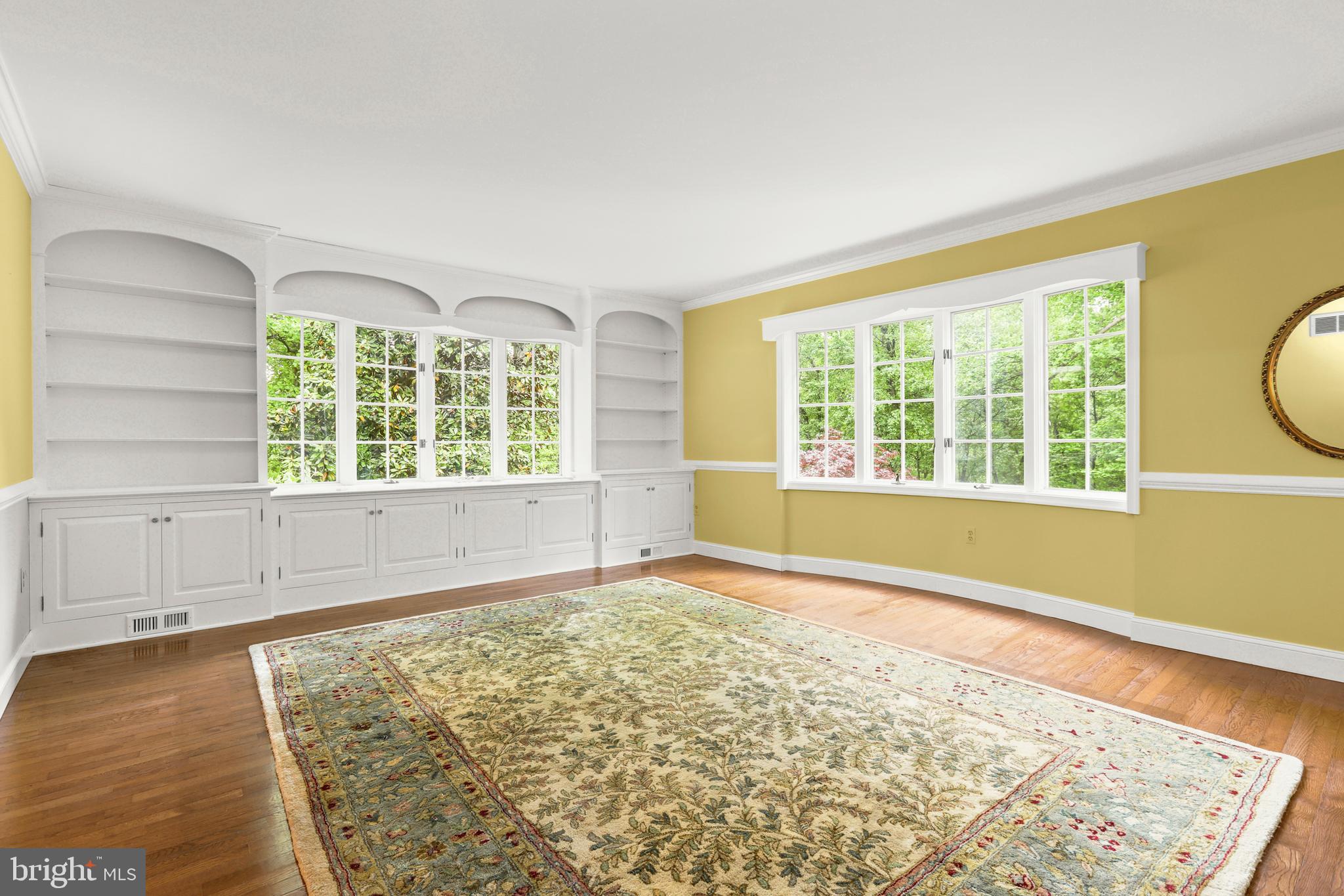 LONG GREEN MANOR - Residential