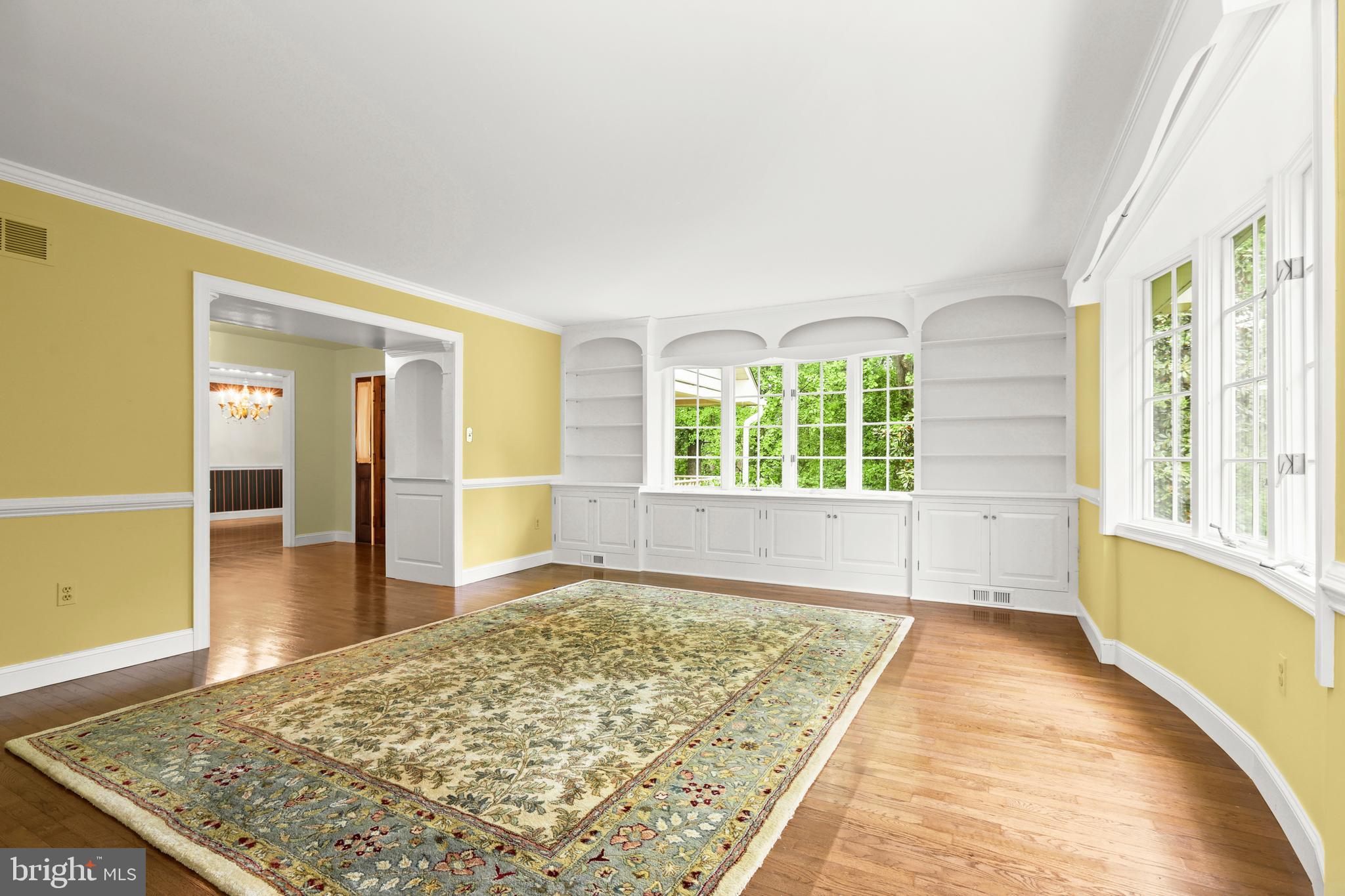LONG GREEN MANOR - Residential
