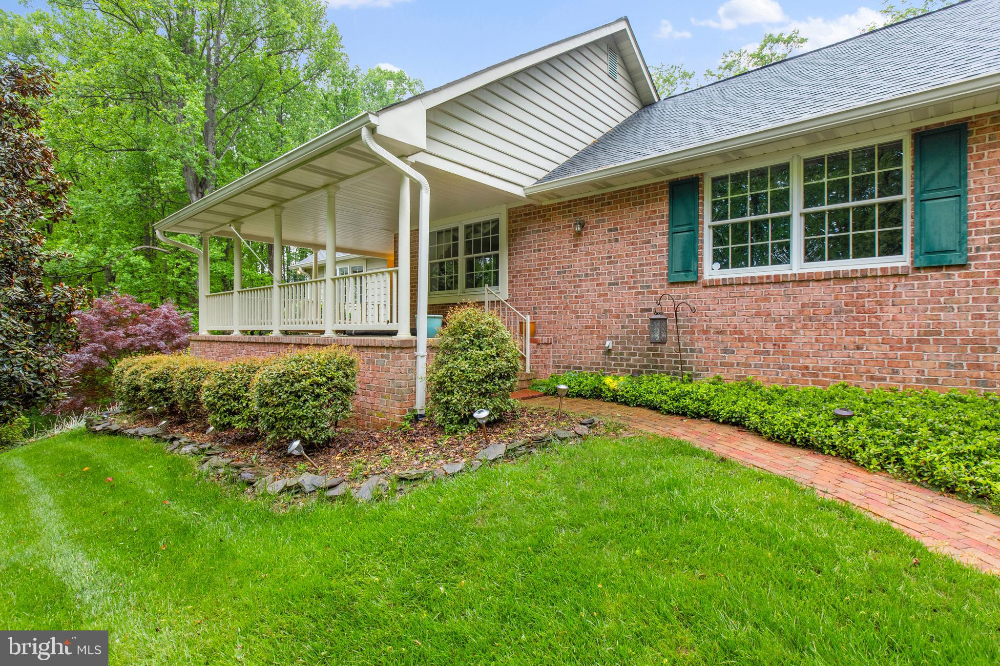 LONG GREEN MANOR - Residential