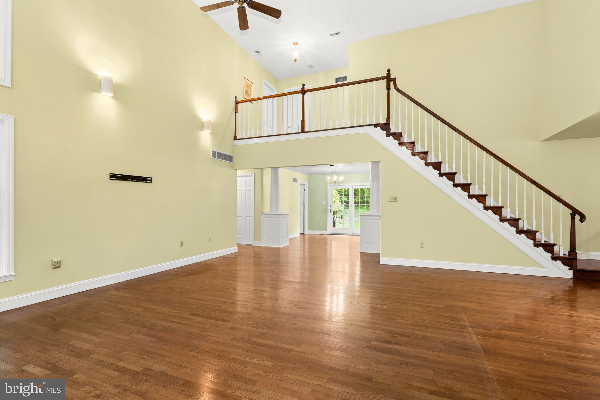 LONG GREEN MANOR - Residential