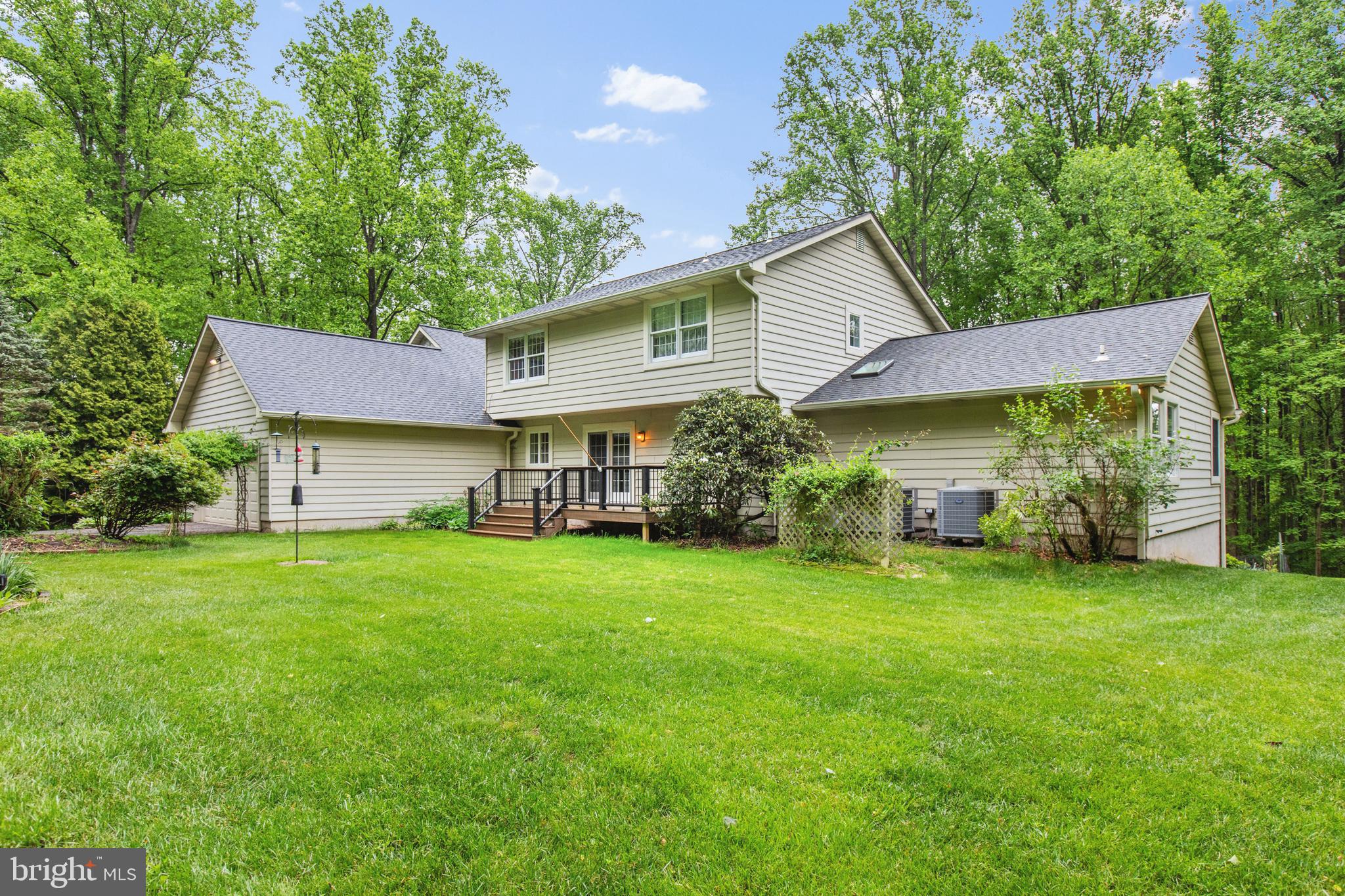 LONG GREEN MANOR - Residential