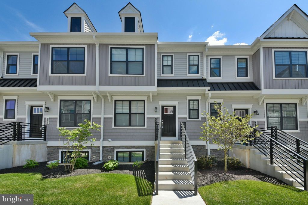 Photo of 328 Walnut Street, COLLEGEVILLE, PA 19426 (MLS # PAMC2159662)