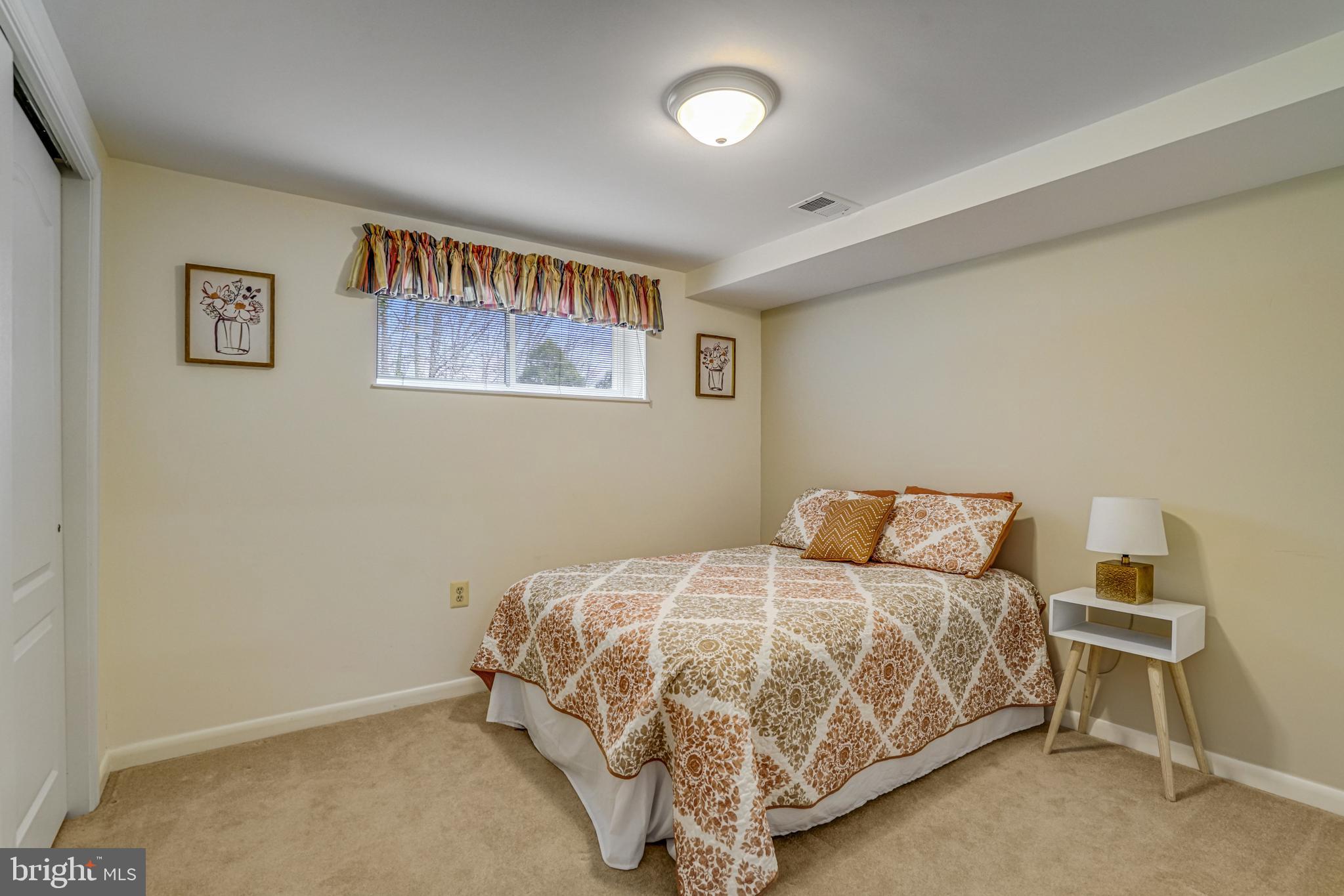 KINGS PARK - Residential