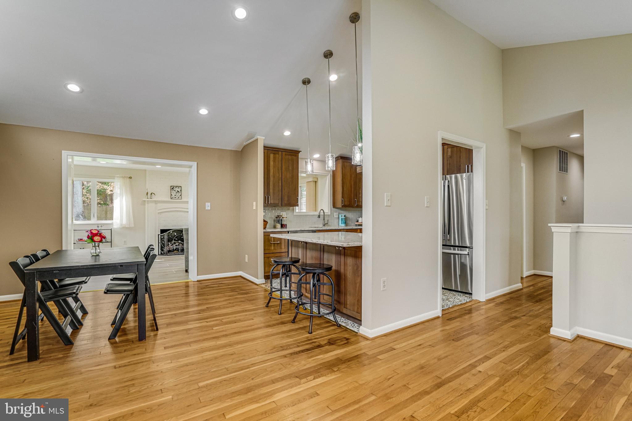 8651 CROMWELL DRIVE