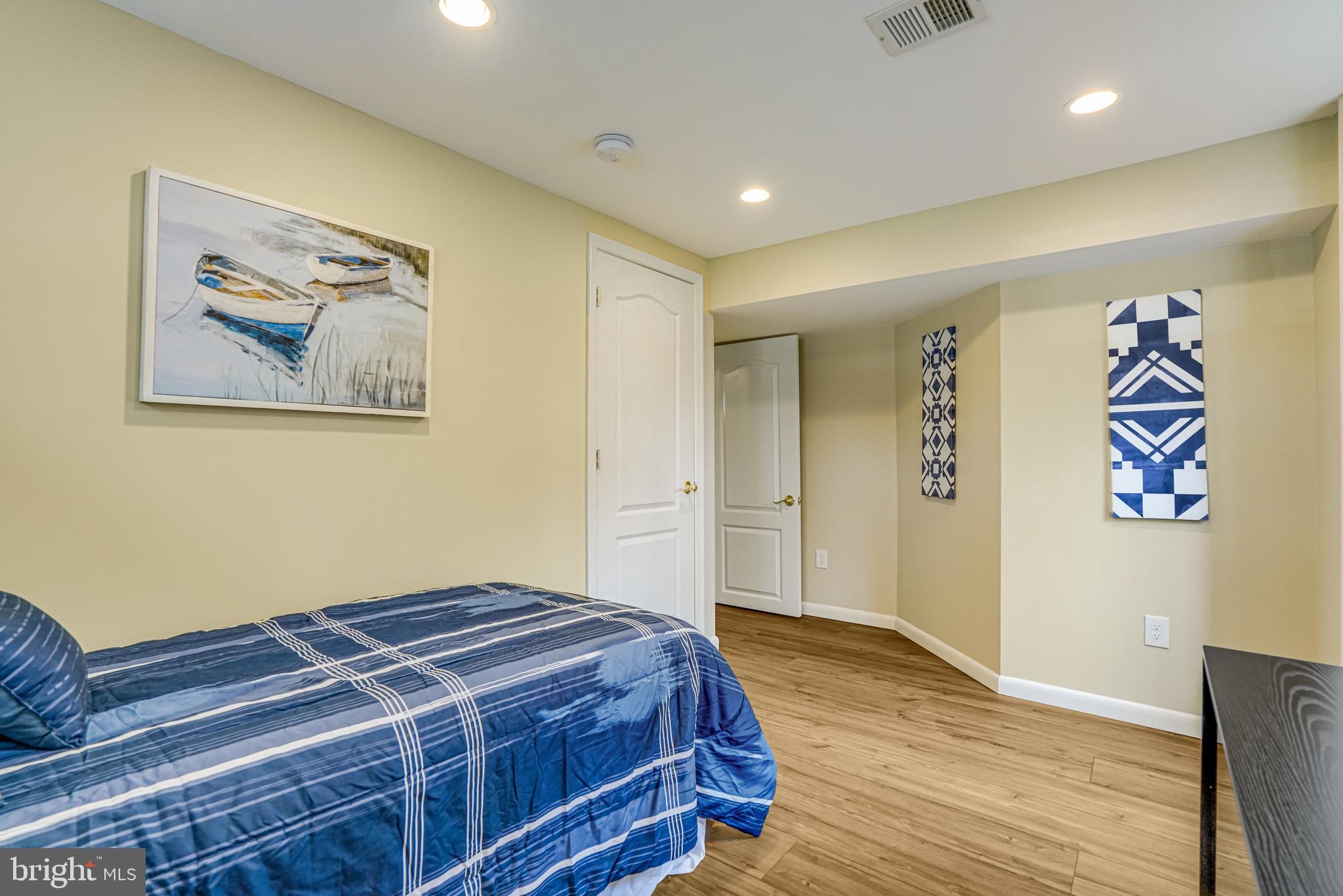 KINGS PARK - Residential