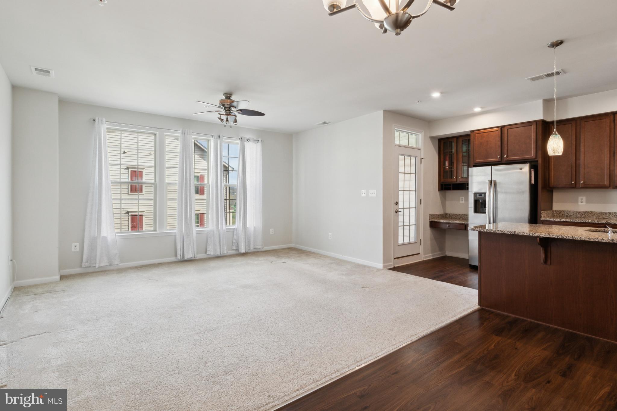 OAKDALE VILLAGE - Residential