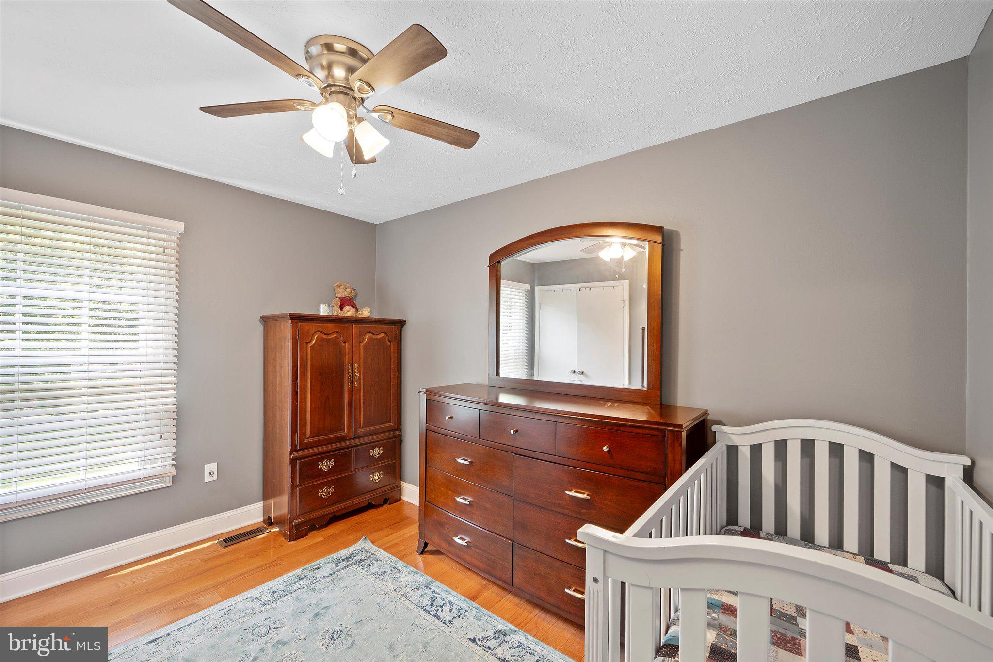 LAUREL RIDGE - Residential