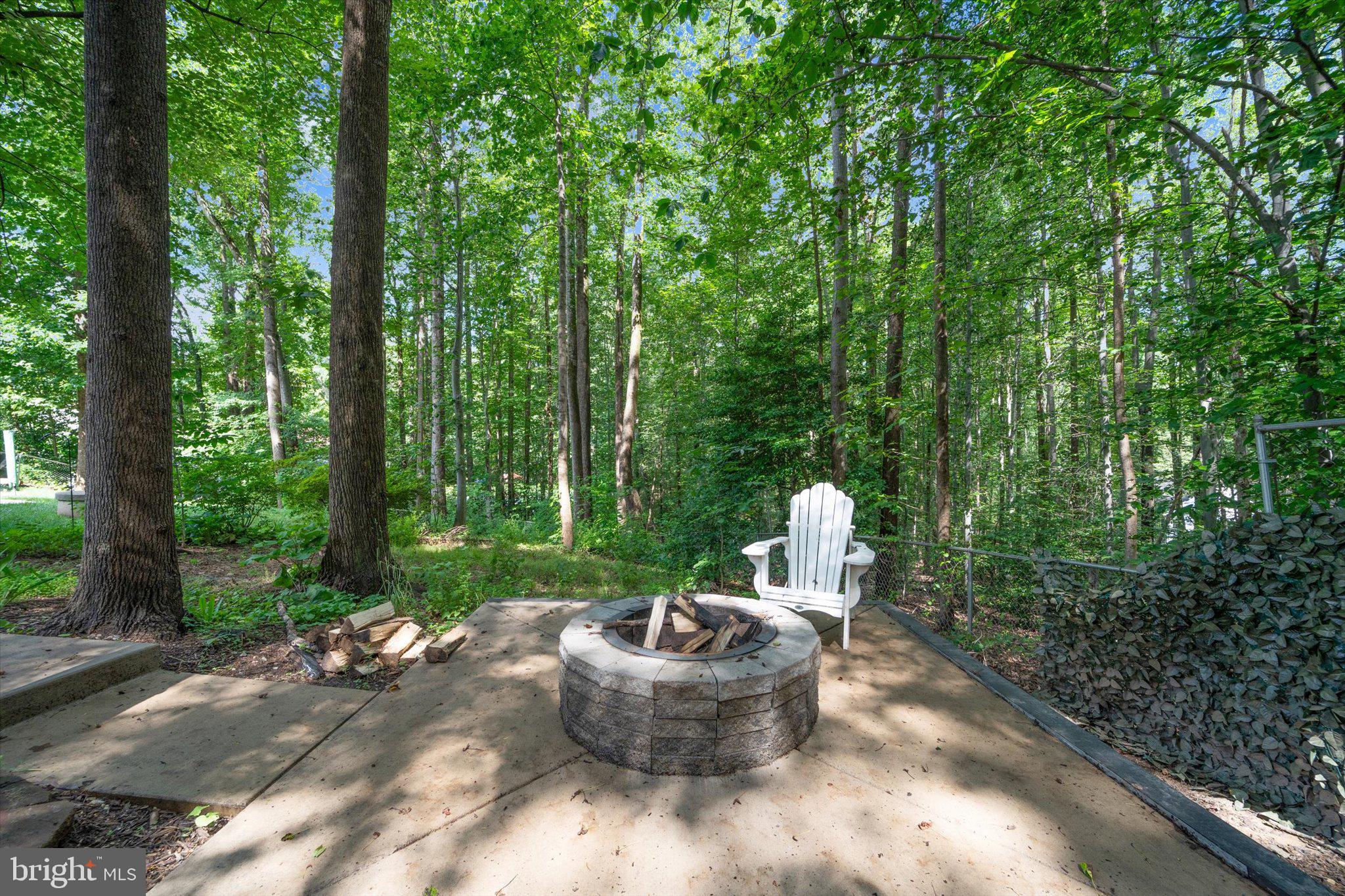 LAUREL RIDGE - Residential