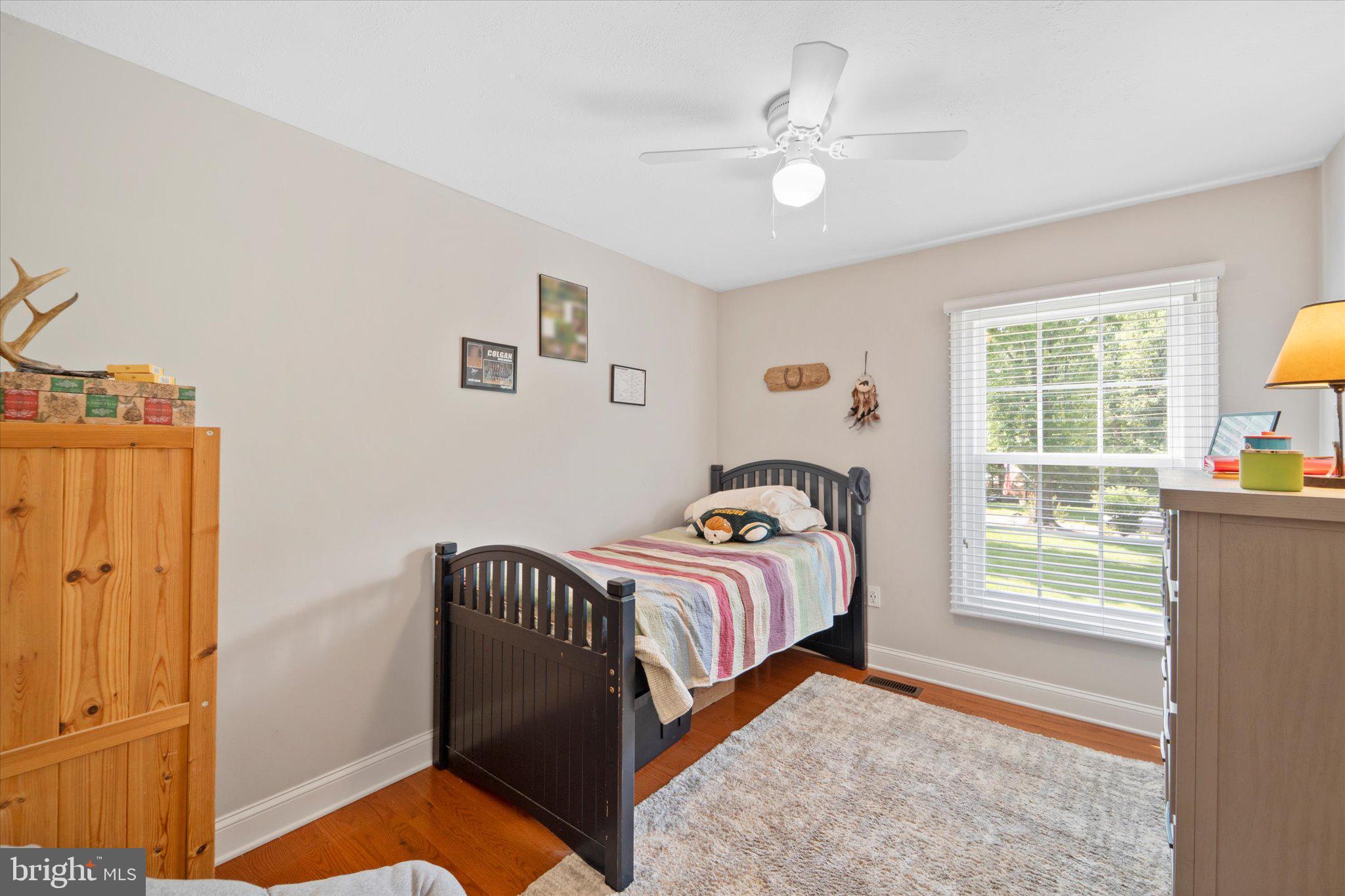 LAUREL RIDGE - Residential