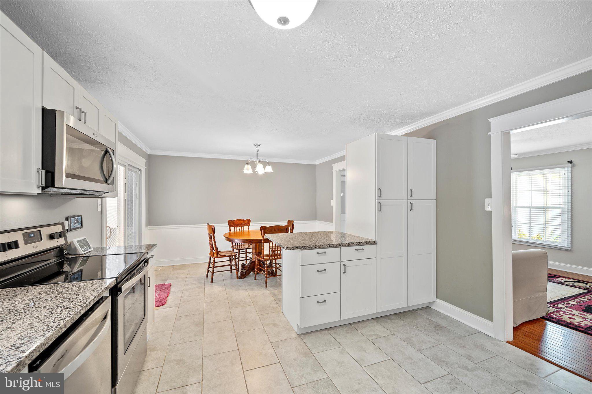 LAUREL RIDGE - Residential