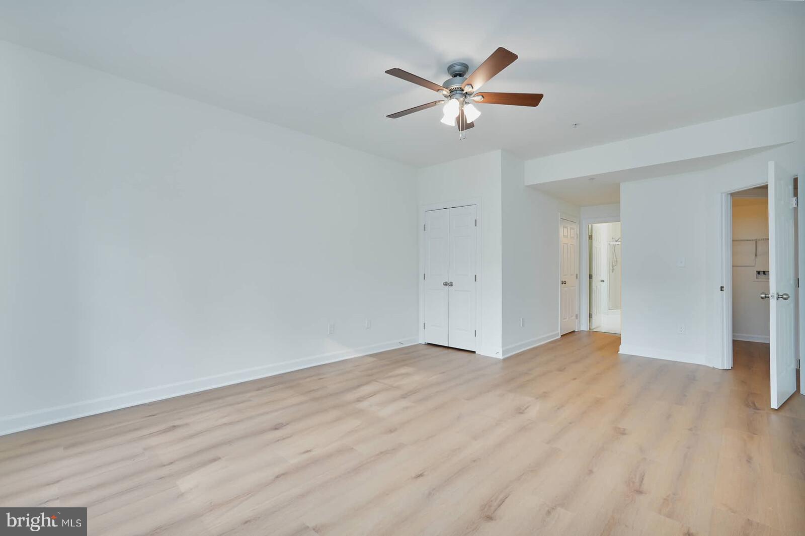 SOUTH RIVER COLONY - Residential