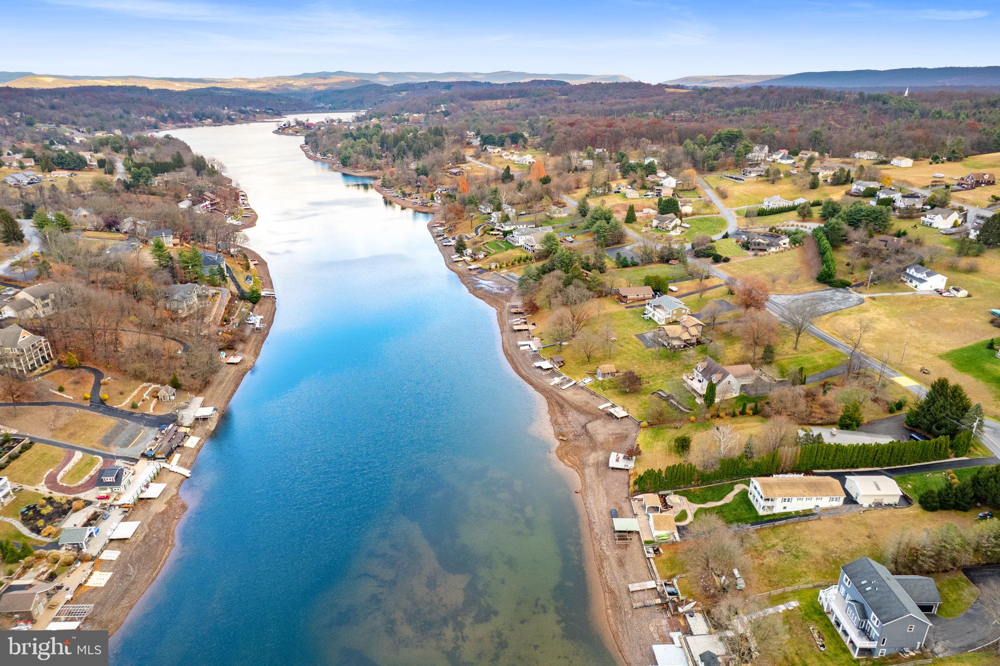 LAKE WYNONAH - Residential